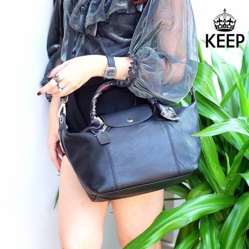 รุ่นขายดี Must Have มาเพิ่มละคะ 🐼 KEEP ทรง longchamp รุ่น Duo Sister - สี Classic black ตัวกระเป๋าหนังแกะสังเคราะห์ ลายหนังสวยมากๆคะ นิ่ม สุดๆ