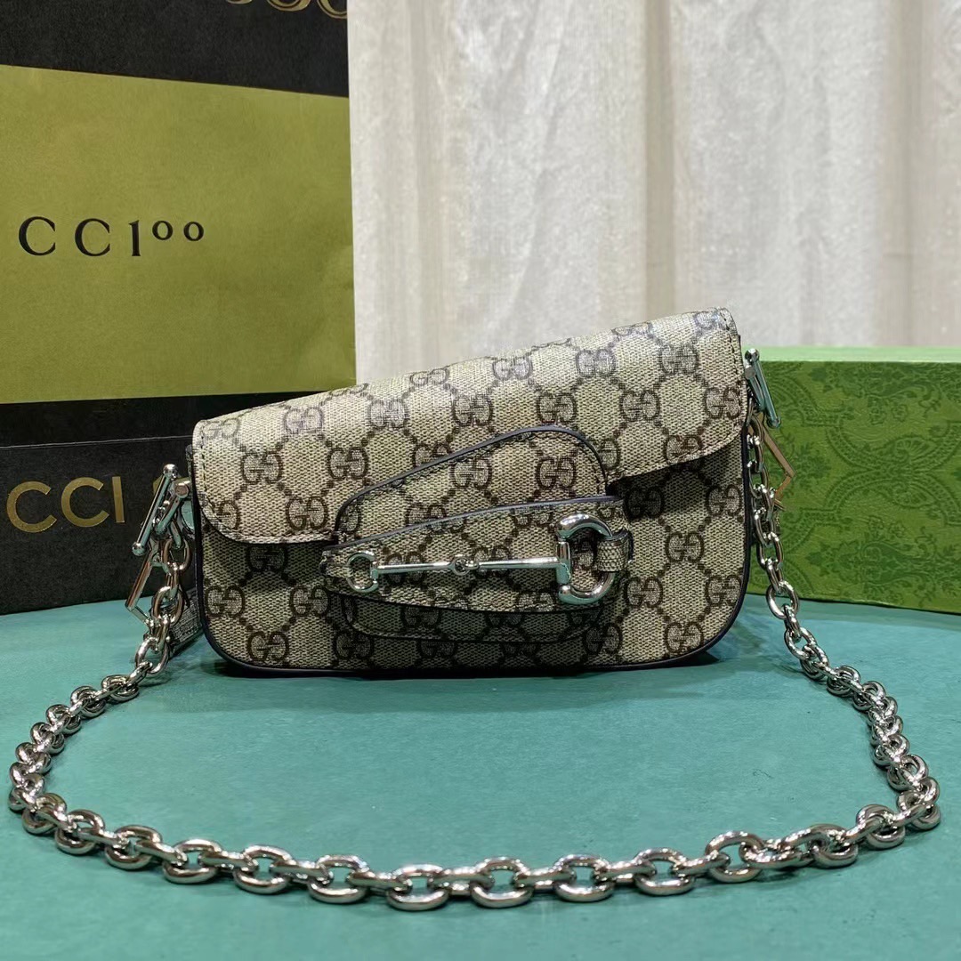 7.5" GUCCI HORSEBIT 1955 MINI SHOULDER BAG by an asymmetrical shape กระเป๋าสะพายไหล่ดีไซส์รูปทรงร่วมสมัย