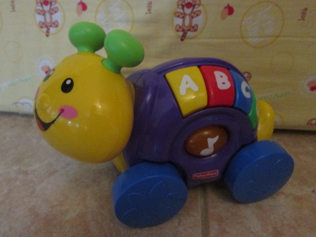 Fisher Price: Roll-Along Pals Snail (ของเล่นมือสอง)