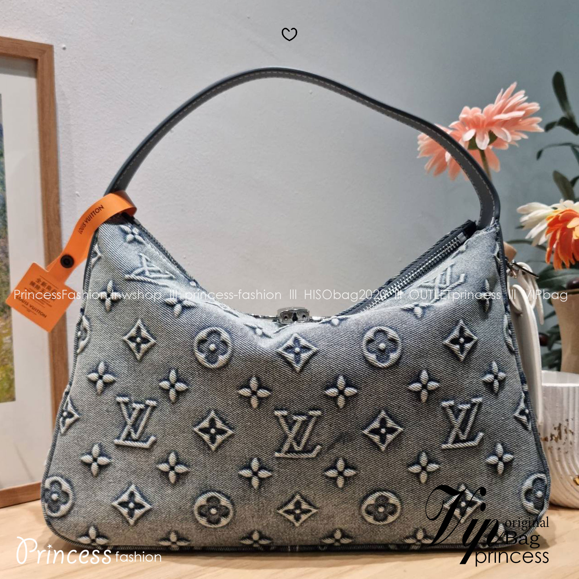 LV washed denim slouchy PM bag ใหม่ล่าสุด กระเป๋าทรงที่ใครๆก็ต้องมี ด้วยรูปทรงคลาสสิคและใช้งานง่าย ในดีไซน์สุดชิคเดนิมคมชัด