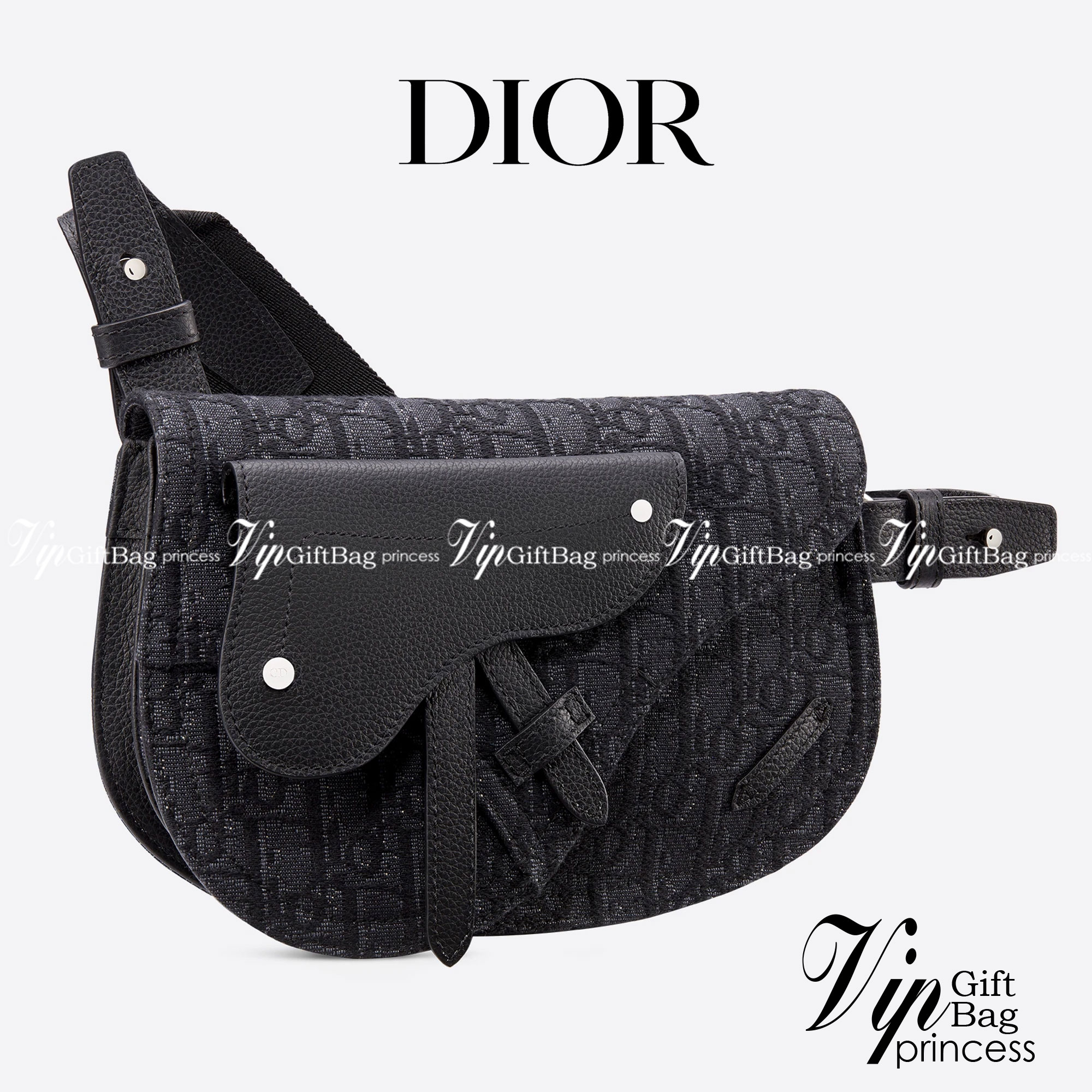 หนังแท้ CHRISTIAN DIOR SADDLE POUCH Black Dior Oblique Jacquard พร้อมส่งที่ไทย กระเป๋า Saddle pouch คู่ใจขนาดกะทัดรัดและเหมาะสำหรับใช้ในชีวิตประจำวัน วัสดุหนังแท้และผ้าแจ็คการ์ดอย่างดีทั้งใบ เกรดออริจินอลหนังแท้ทั้งใบ ภาพสินค้าถ่ายจากงานขายจริง ใช้งานต่าง