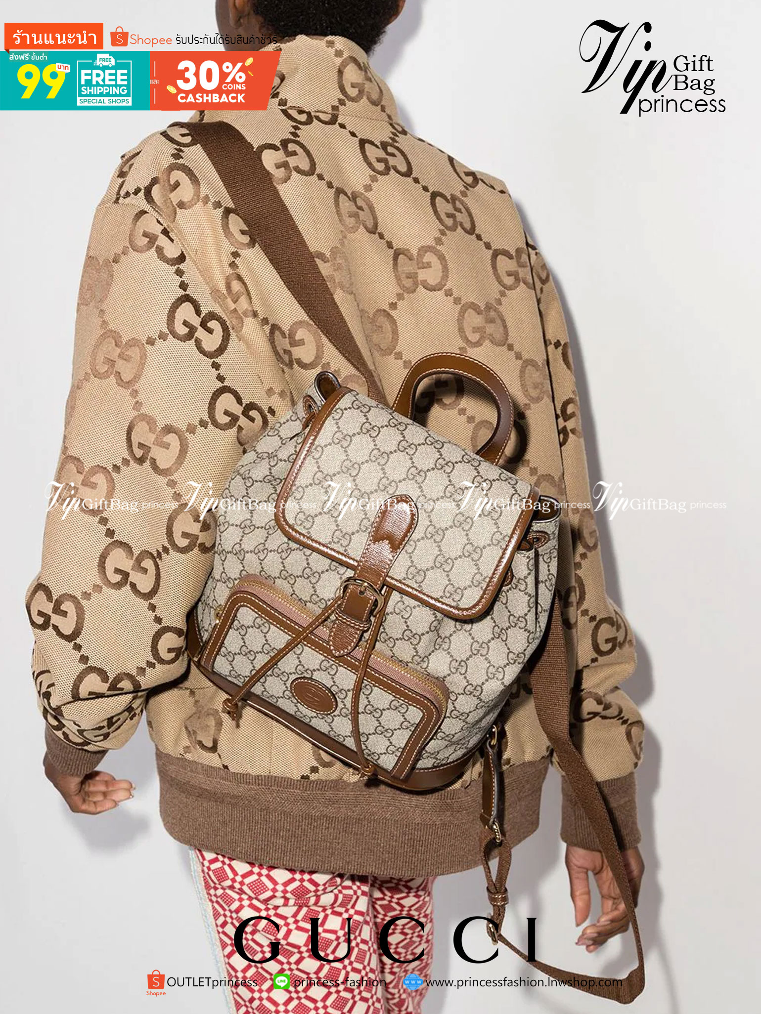 VIP 】หนังแท้ Gucci GG Supreme canvas backpack น้องน่ารักอดใจยังไงไหว!! กระเป๋าเป้สะพาย ไซส์กำลังดี รูปทรงสวยลงตัว วัสดุหนังแคนวาส ด้านหน้ามีช่องซิปปิด มีฝาปิดกันของหล่น ภายในเป็นช่องโล่ง ใส่ของสำคัญๆได้ พกแบบคิ้วท์ๆ ชิคๆ สายสะพายยังสามารถปรับตามตัวได้อีก 