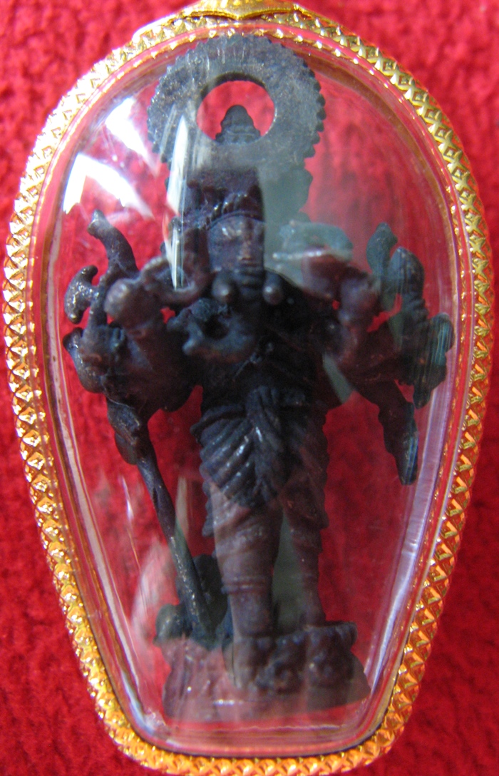 สินค้าหมดค่ะ พระพิฆเนศ5เศียร10กร เนื้อทองแดงรมดำ เลี่ยมทองไมครอน วัดใหญ่ชัยมงคล จ.พระนครศรีอยุธยาค่ะ