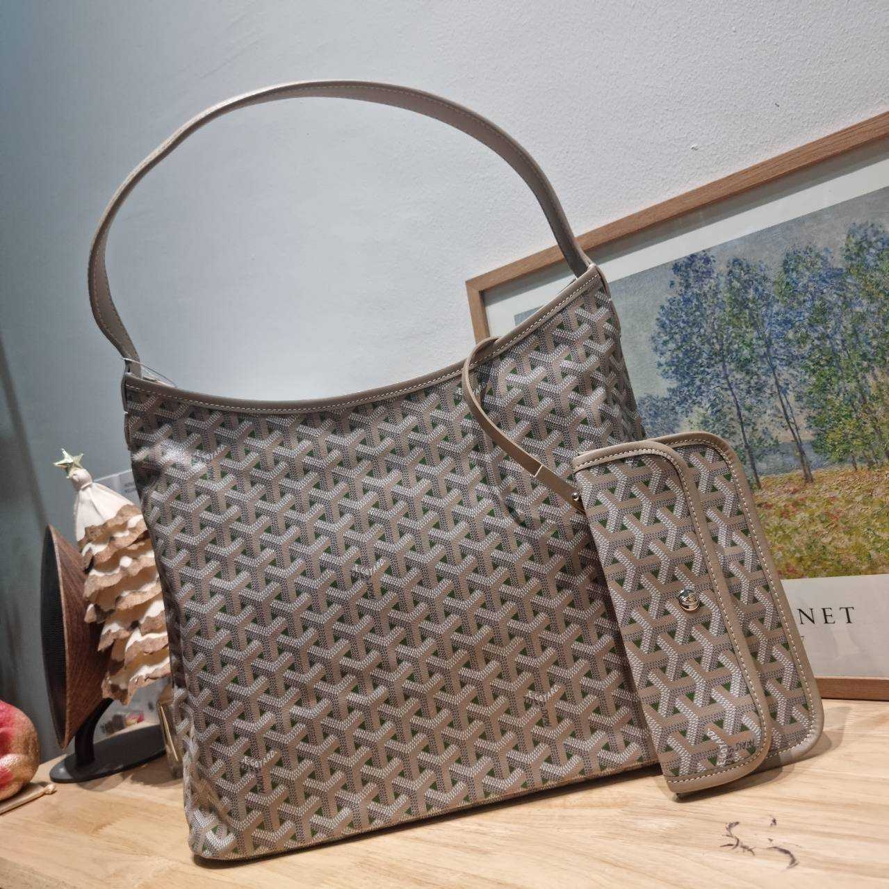 GOYARD BOHEME HOBO BAG กระเป๋าโฮโบใบใหญ่ พร้อมใบลูก มาในสีลิมิเต็ดรุ่นที่ตามหา สวยเด่นเป็นเอกลักษณ์ด้วยลวดลายตัว Y เต็มผืน