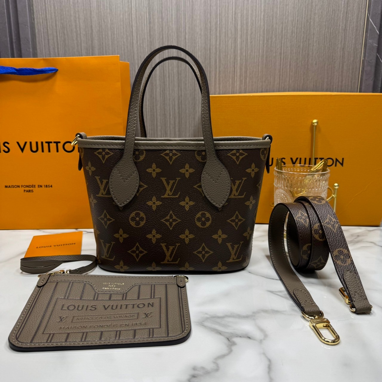 เกรดเทพ Top ORI | LV Neverfull Bandoulière Inside Out BB Bag กระเป๋าทรงโท้ทไซส์เล็ก พร้อมใบลูก กลับใช้งานได้ 2 ด้าน เกรดดีสุด หนังแท้ แคนวาสแท้