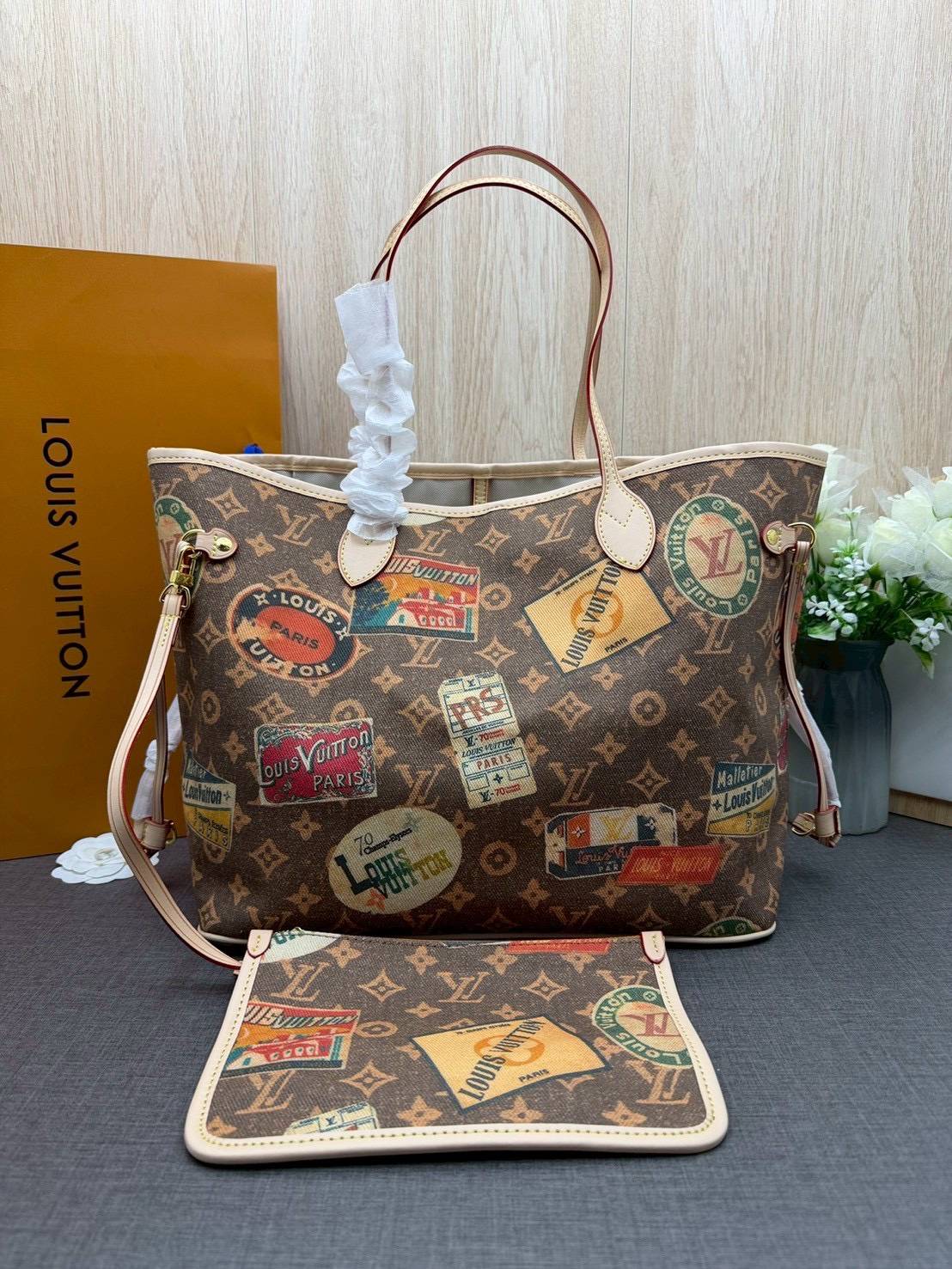 ORI หนังแท้ | LV Neverfull MM Monogram Flight Mode Voyage / LV Tote Bag กระเป๋าสะพายทรงโท้ทใบใหญ่ ดีไซน์ท่องเที่ยว