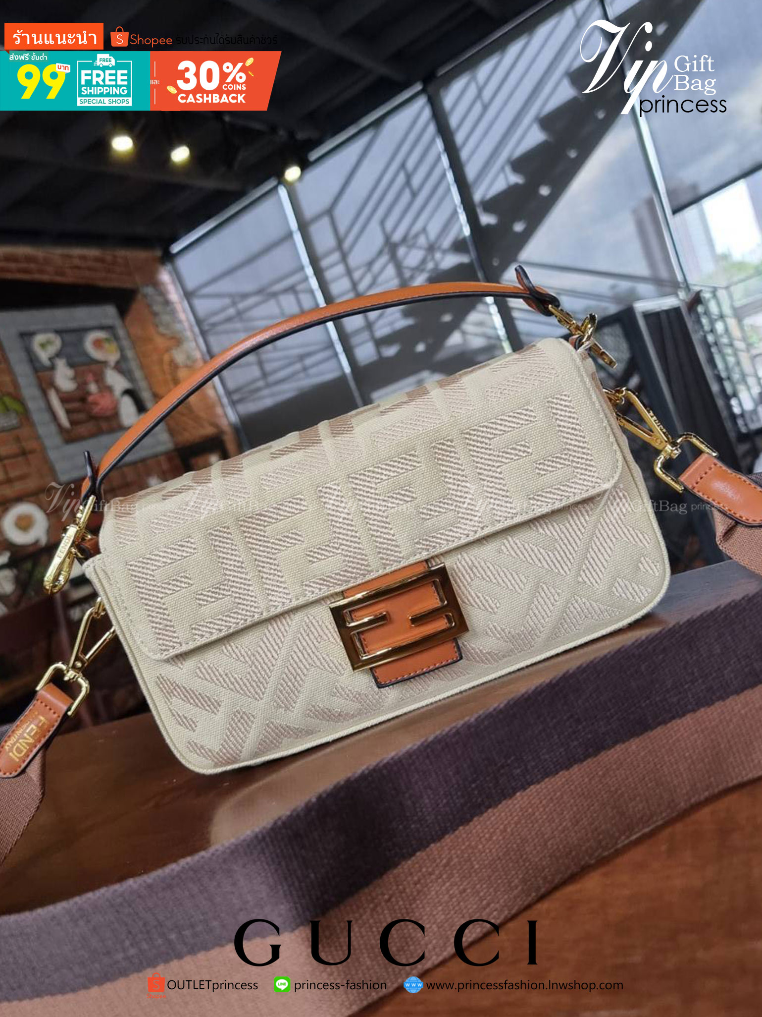 FENDI BAGUETTE CANVAS SHOULDER BAG กระเป๋าสะพายพรีเมี่ยมกิ๊ฟ หายาก สีเหลืองทอง หรู โดดเด่น ดีไซน์ปั๊มโลโก้รอบใบ วัสดุผ้าแคนวาส ทนทาน มาพร้อมสาย 2 แบบ สำหรับคล้องแขน และสายครอสบอดี้สีทูโทน เปิด-ปิดด้วยกระดุมแม่เหล็ก ภายในเป็นช่องโล่ง ใส่โทรศัพท์ กระเป๋าสตา