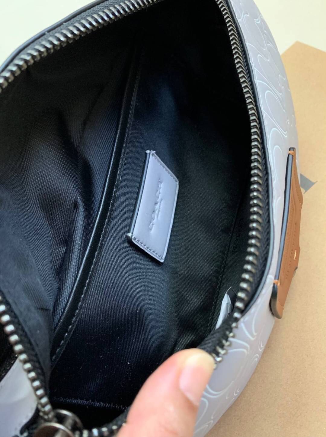 OUTTLET 】COACH RIVINGTON BELT BAG IN REFLECTIVE SIGNATURE LEATHER (78899)