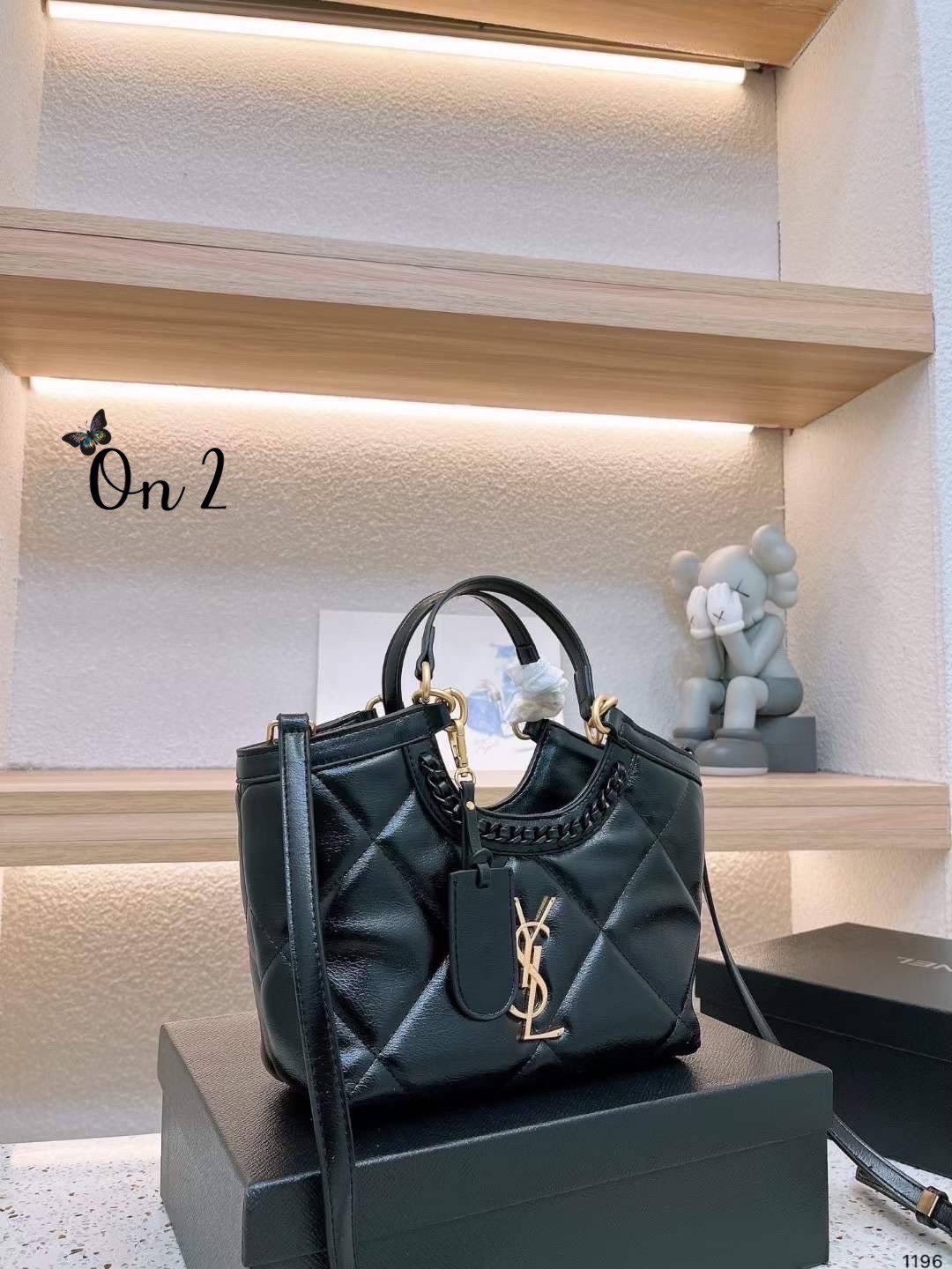 YSL Shopping Tote Handbag & Crossbody Bag 10" ใหม่รับ summer กระเป๋าสะพายทรงโท้ท งานหนังสวยเต็มใบ จุของได้แบบจุกๆ ดีไซน์คลาสสิค ใช้งานได้ง่ายด้วยหูจับและสายสะพาย