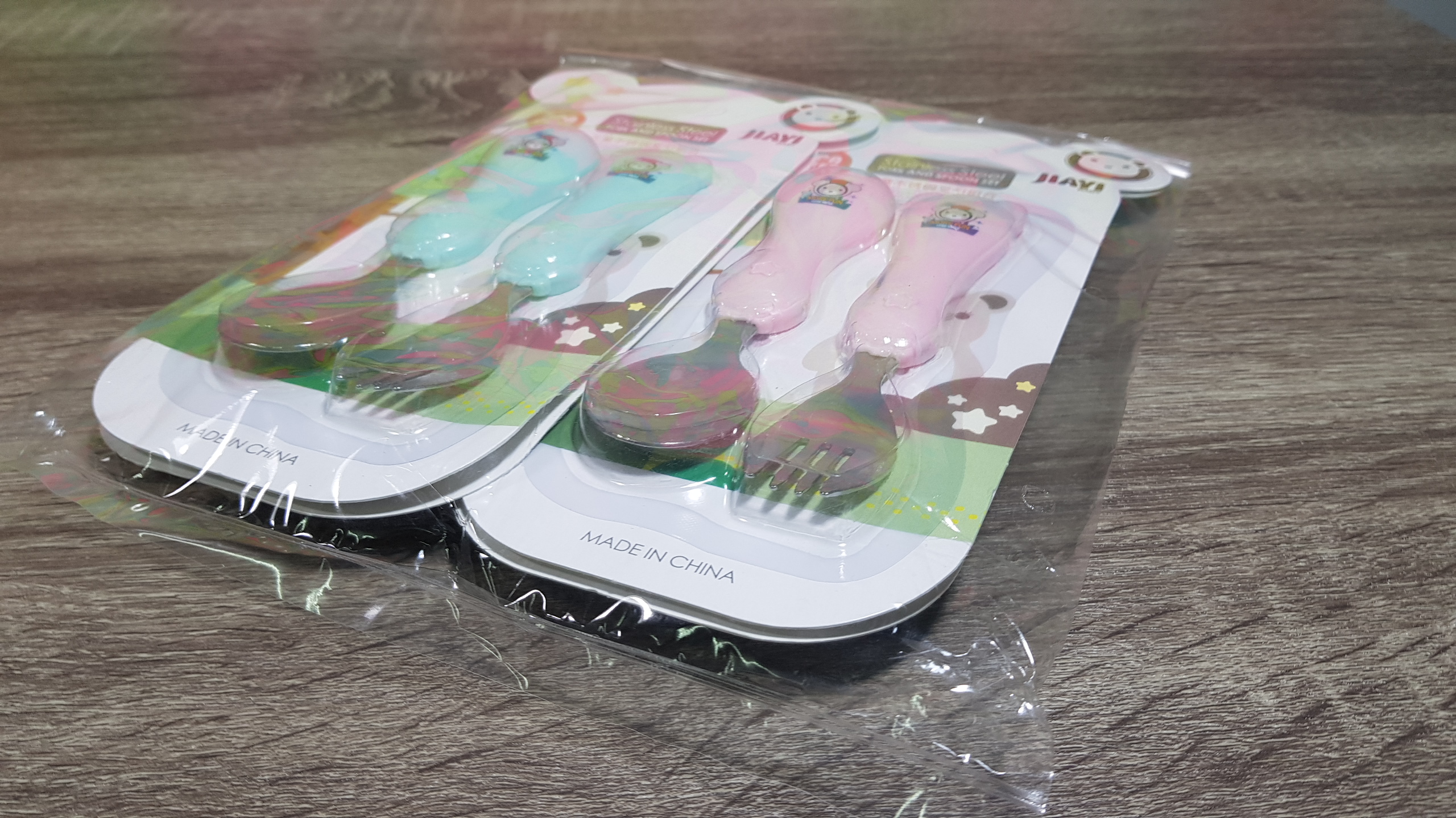 ชุดช้อนส้อมเด็กสแตนเลส(1คู่)