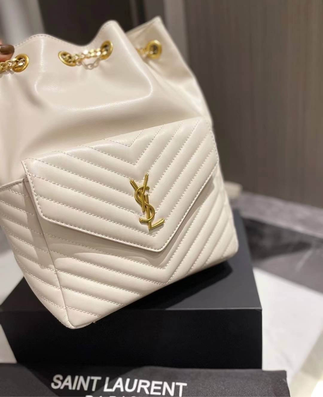 VIP Saint Laurent Joe Drawstring Quilted backpack / YSL Joe Drawstring / YSL Backpack 8" กระเป๋าเป้ใบเล็ก พร้อมส่ง ภาพถ่ายจากงานจริง