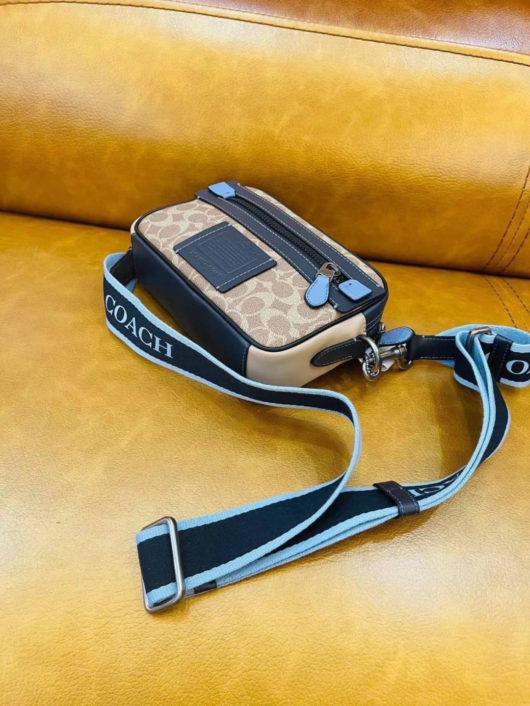 OUTLET 】Coach Mens 91460 camera bag slingbag พร้อมส่งที่ไทย