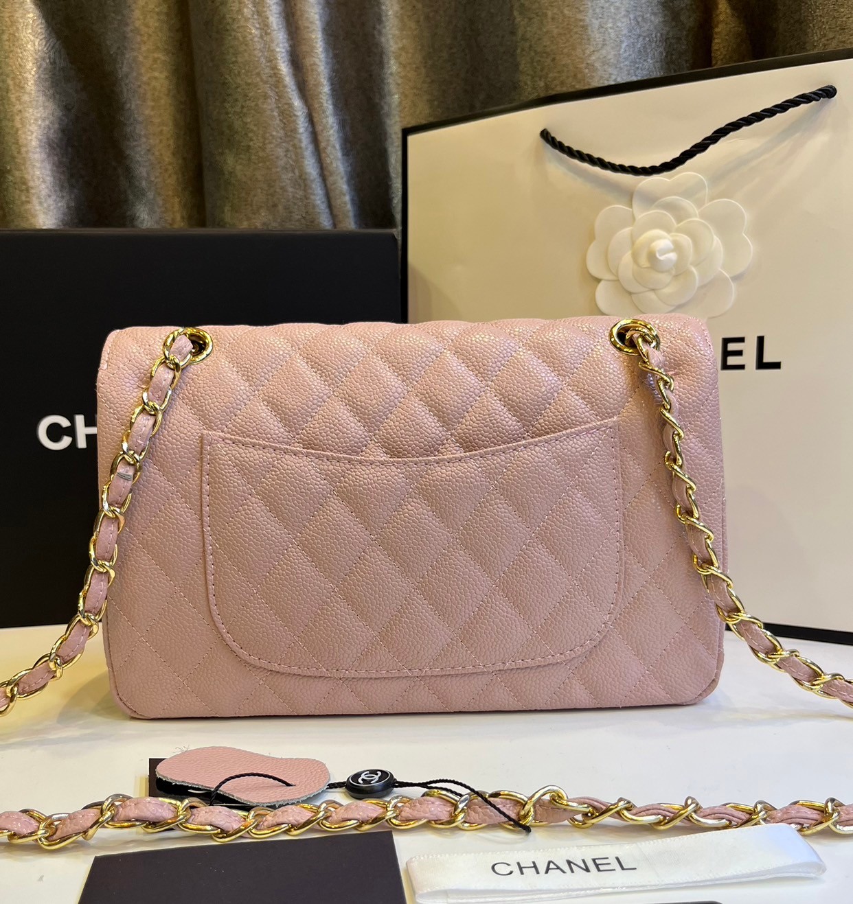 พร้อมส่งโทนพาสเทล CHANEL Classic in Pastel 25cm กระเป๋าสะพายรุ่นยอดนิยมเรียบหรู เกรดออริ 1:1 ใช้งานต่างประเทศได้ ภาพถ่ายจากงานขายจริง