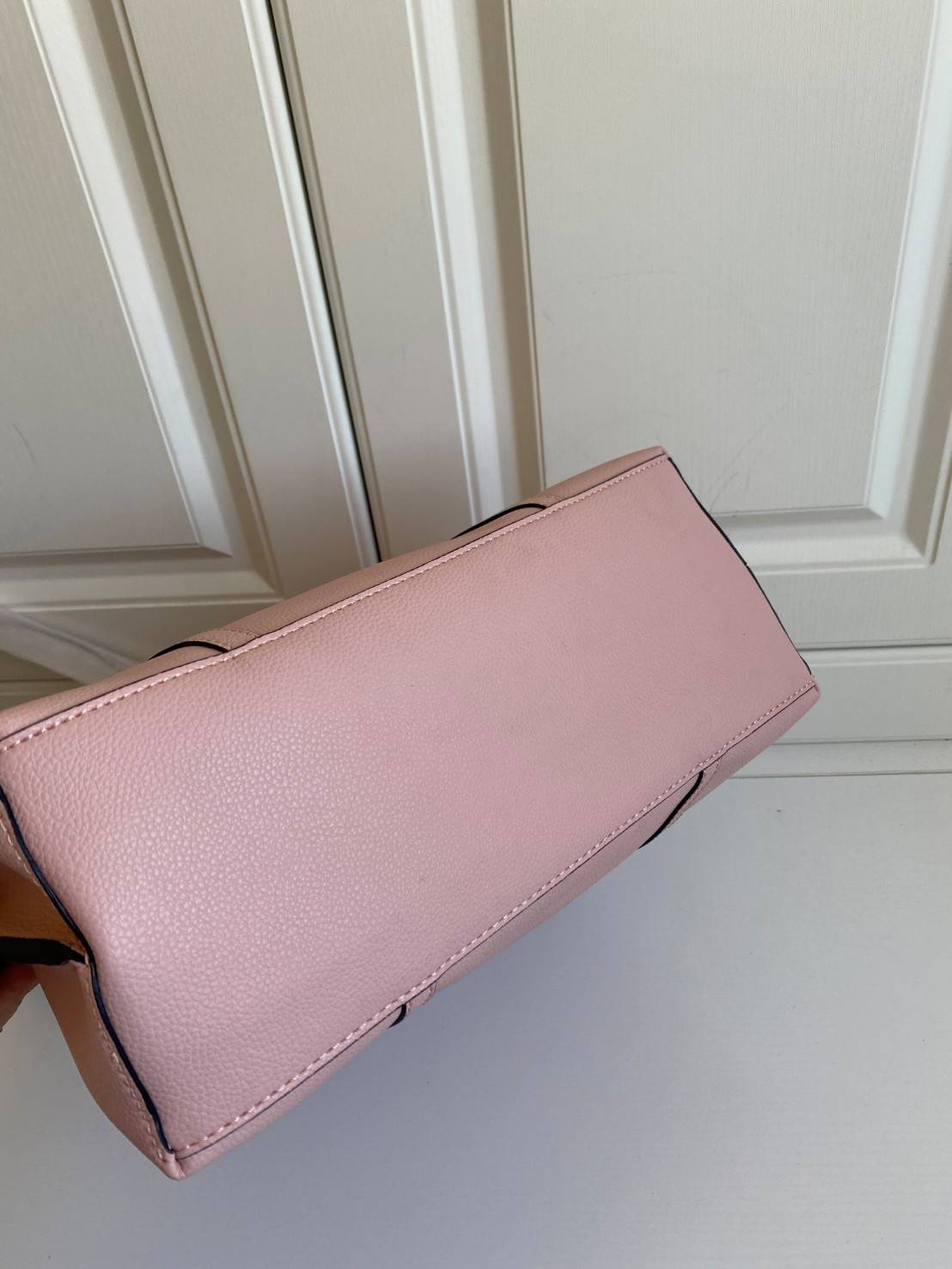 TORY BURCH LEATHERS BAG กระเป๋าทรง TOTE ใบใหญ่ ใส่ของได้จุใจมากแม่!!! วัสดุหนังแท้คุณภาพเกรดพรีเมียม ชมพู