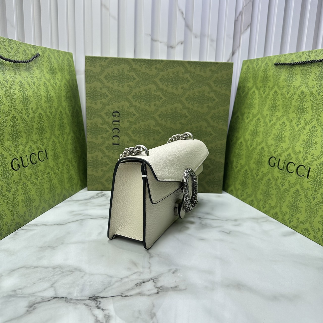 GUCCI DIONYSUS LEATHER SUPER MINI BAG กระเป๋าสะพายไดโอนิซูสหรูหราเป็นเอกลักษณ์ เกรดออริ สลับแท้ 1:1 ใช้งานต่างประเทศได้