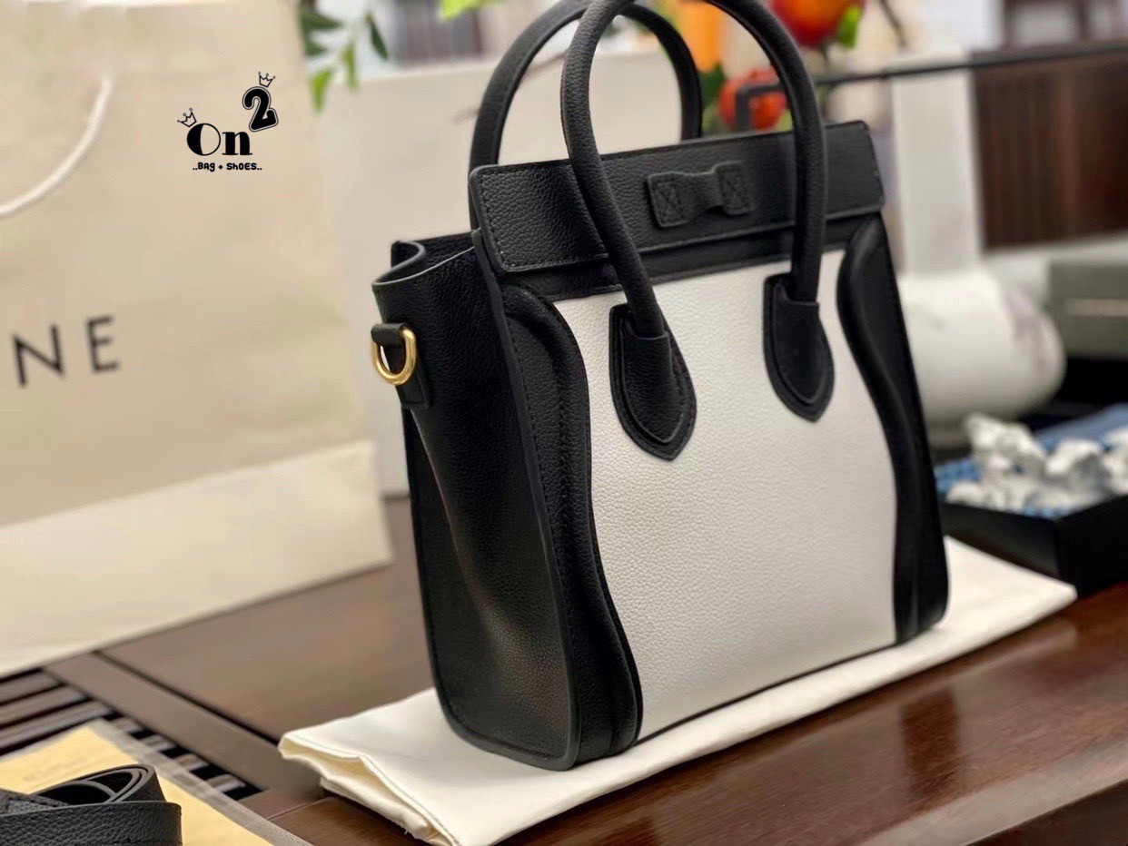 พร้อมส่งรุ่นยอดฮิต!! CELINE HANDLE BAG VIP / Celine Nano Luggage Bag กระเป๋าหนังแท้ ขนาดกำลังดี เปิดปิดด้วยซิปอะไหล่ทองมีที่จับหนัง ด้านในกว้าง มาพร้อมช่องซิปอีกช่อง เป็นอีกทรงที่ฮิตมานานข้ามปี มาพร้อมสายยาวสะพายแบบ CROSSBODYได้ หรือจะถือออกงานก็สวยหรูอีก