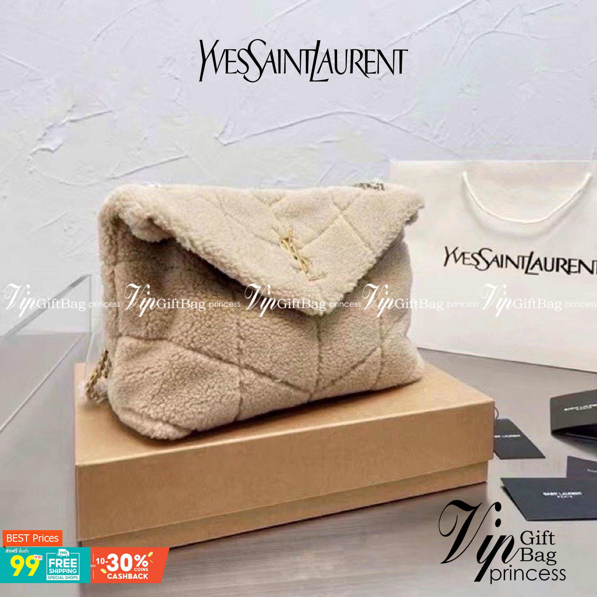 YSL Yves Saint Laurent Puffer Shearling Shoulder Bag กระเป๋าสะพายงานขนนุ่มๆ เปิดหน้า ติดโลโก้อะไหล่แบรนด์สีทองด้านหน้า งานดูดีมีระดับมากค่ะ ปั้มทุกจุด งานเป๊ะมากก สายสามารถดึงสั้นยาวได้ นุ๊มนุ่ม ละมุน น่ารักมากกค่าา