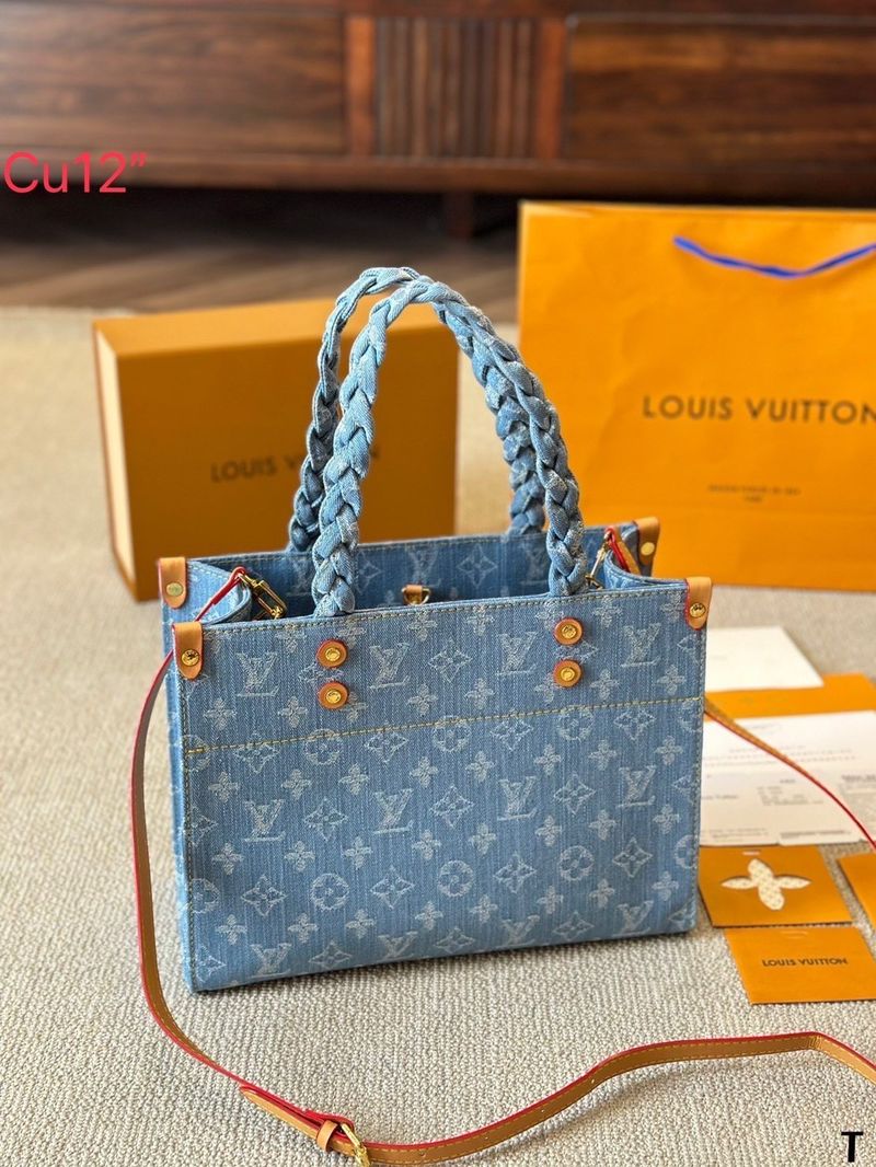 LV Let Go PM Denim Monogram กระเป๋าทรงโท้ทเดนิมสวยหรูคลาสสิค เพิ่มความโดดเด่นที่หูจับถักน่ารักลุคคุณหนูเท่ห์ๆ ไม่เหมือนใคร