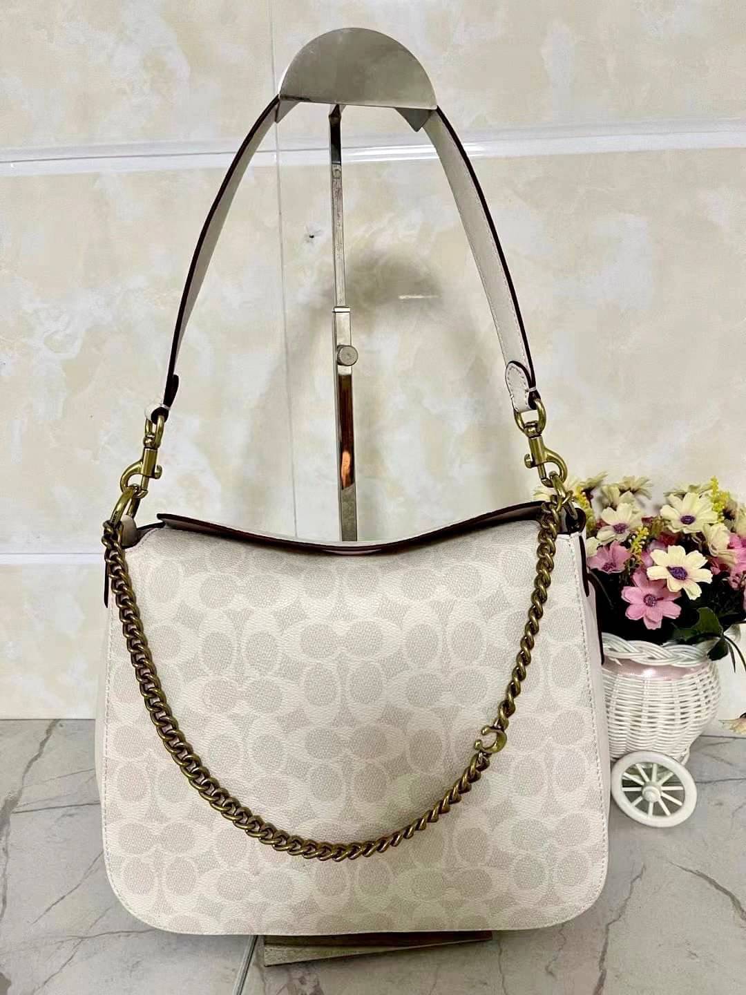 Coach Signature Chain Hobo In Signature Canvas พร้อมส่ง 4 สี
