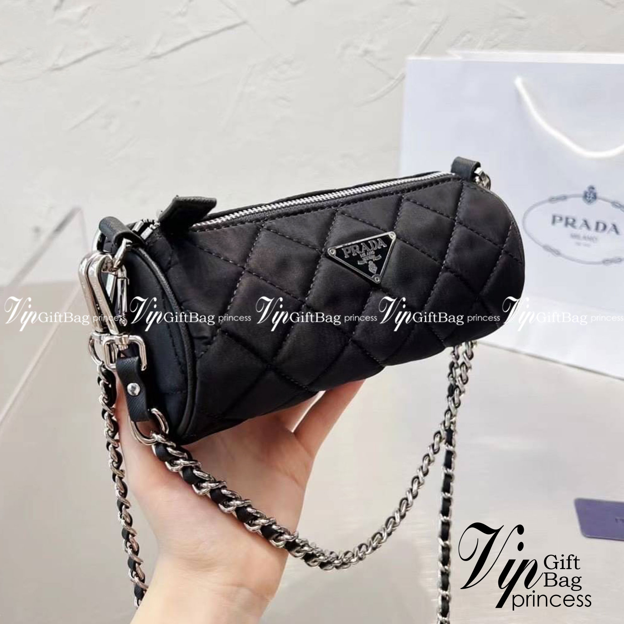 PRADA Tessuto Cylinder Mini Bag / Prada Mini Nylon Cylinder Bag กระเป๋าสะพายทรงกระบอกไซส์มินิ น้ำหนักเบา ดีไซน์ทันสมัย