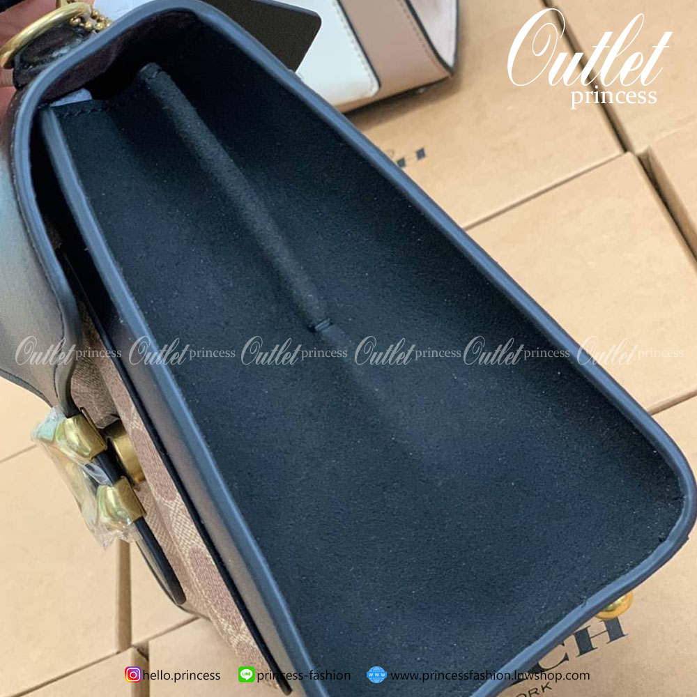 COACH TABBY TOP HANDLE 20 LEATHER BAG 💋กลับมาอีกครั้งตามคำเรียกร้องค่ะ!! กระเป๋าถือ//สะพายข้างได้ วัสดุหนังแท้อย่างดี หนึ่งใบทำหนัง2แบบได้อย่างลงตัว สวยงาม มีอะไหล่ตัวC ใหญ่ด้านหน้าโดดเด่นหรูมากๆค่ะ