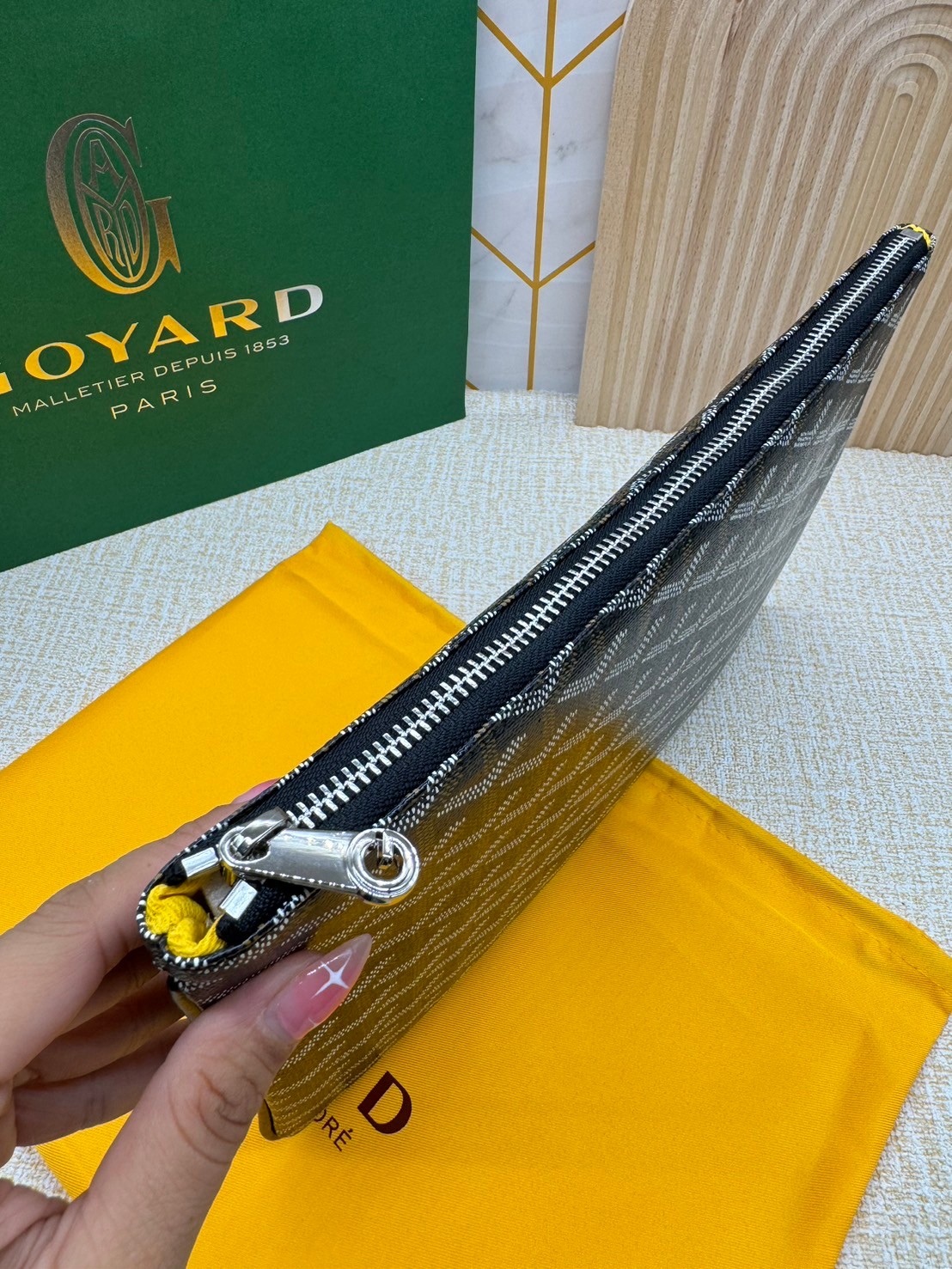 พร้อมส่ง GOYARD CLUTCH BAG unisex 30cm กระเป๋าคลัช ใช้ได้ทั้งชายหญิง เกรดออริ สลับแท้ 1:1 ใช้ต่างประเทศได้ ภาพถ่ายจากงานขายจริง