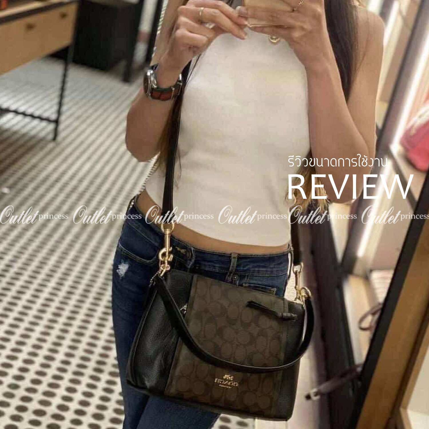 COACH SMALL MARLON SHOULDER BAG ((1600//1597)) 🌈พร้อมส่งที่ไทยอีกครั้ง ตามคำเรียกร้อง ห้ามพลาด! กระเป๋าหิ้ว//คล้องไหล่//สะพายข้างได้ หนังแท้ ทรงสวยมากค่ะ ด้านหน้ามีช่องซิปซ่อนแบบหนังห้อยให้2ช่อง ใส่ของจุกจิกค่ะ เปิดปิดกระเป๋าแบบซิป ภายในกว้างใส่ขอ