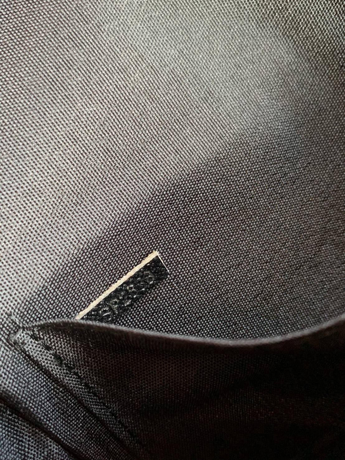 VIP 】Louis Vuitton Pochette Felicie ใบจริงหนังสวยมากๆค่า! ✔️กระเป๋าแบบคลัท มีสายสะพายโซ่มาให้ด้วยค่ะ ✔️หนังแกะสังเคราะห์อย่างดี ลายหนังสวย ปั้มลายแบรนด์ทั้งใบ ✔️รุ่นนี้มาพร้อมกระเป๋าเล็ก สำหรับใส่บัตรได้1ใบ//ใส่ธนบัตรแบบมีซิปรูดอีก1ใบ