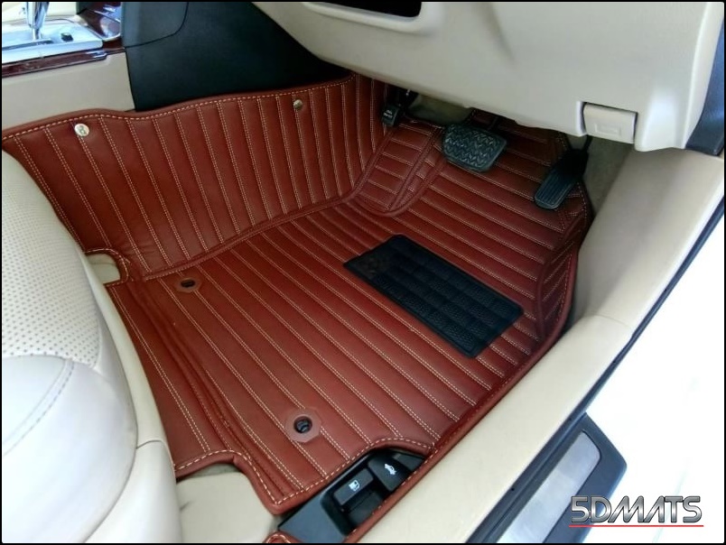 พรมปูพื้นรถยนต์5D BENZ C-CLASS W205 (2014-19) สีน้ำตาล 3ชิ้น