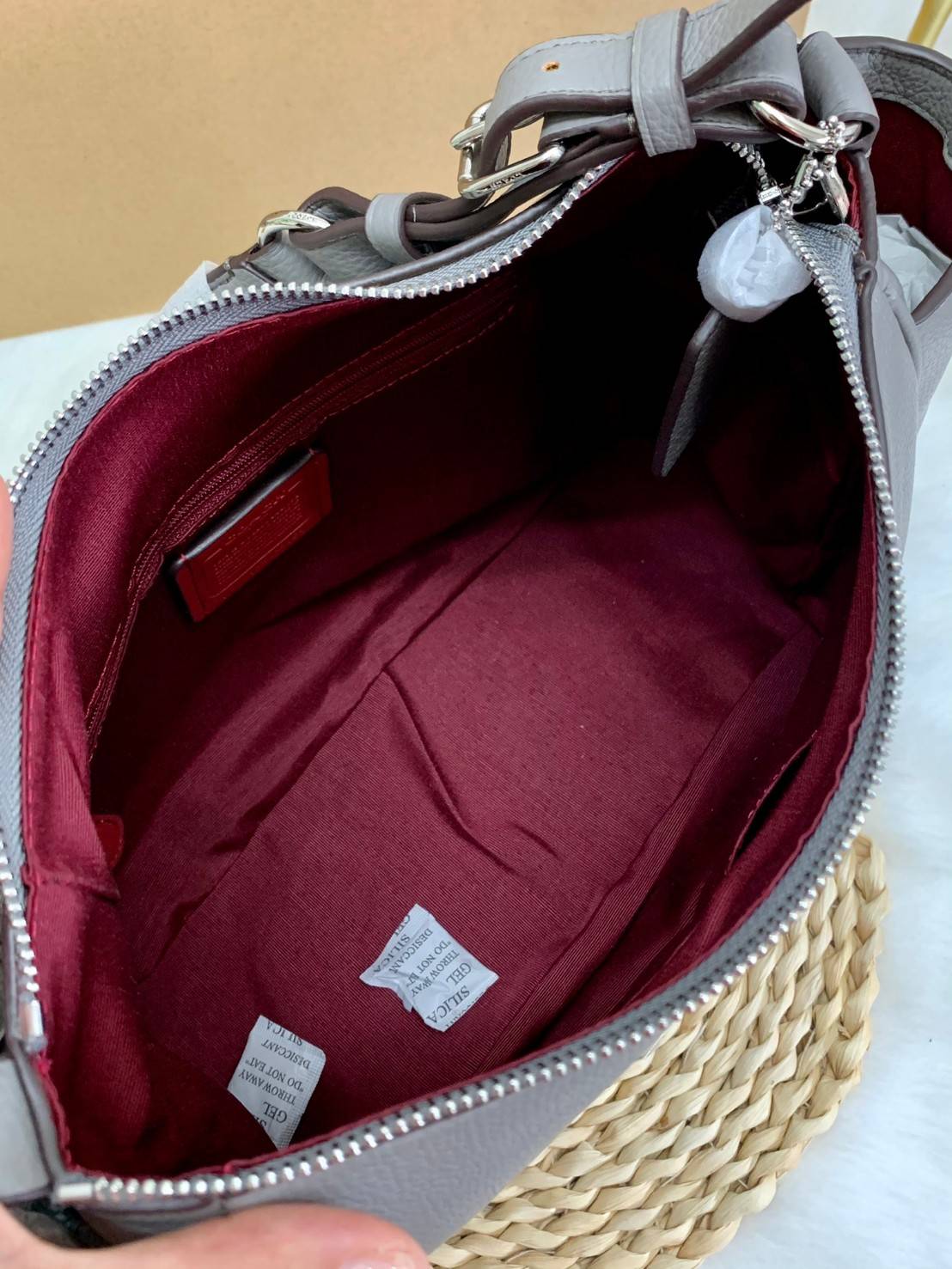 สินค้าออกใหม่ พร้อมคอลเลคชั่นสีใหม่ล่าสุดค่ะ! COACH RORI SHOULDER BAG ((C2855)) พร้อมส่งที่ไทย สวยก่อนใครแน่นอนค่ะ! กระเป๋าสะพายไหล่ หนังแท้ชั้นดีที่สุด หนังนิ่ม ทรงสวย หลงรักแน่นอนค่ะ