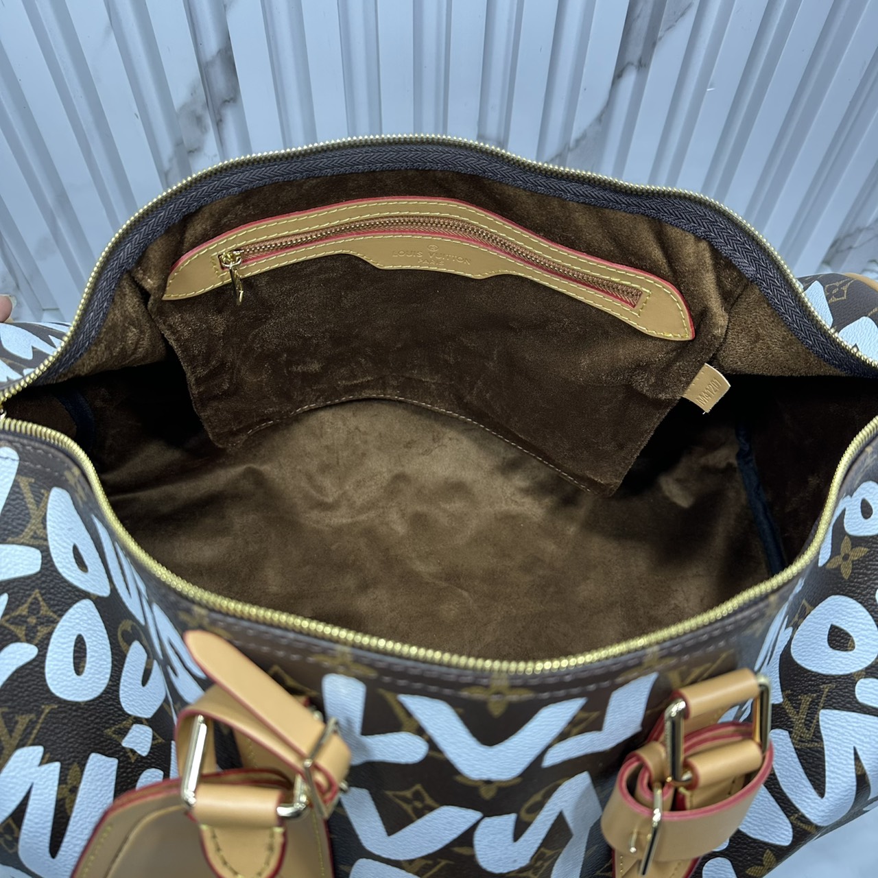 ORI หนังแท้ | LV Stephen Sprouse Graffiti Keepall 42cm กระเป๋าสะพายทรงคีฟออลใบใหญ่ ลวดลายตัวอักษรกราฟฟิกเต็มใบ