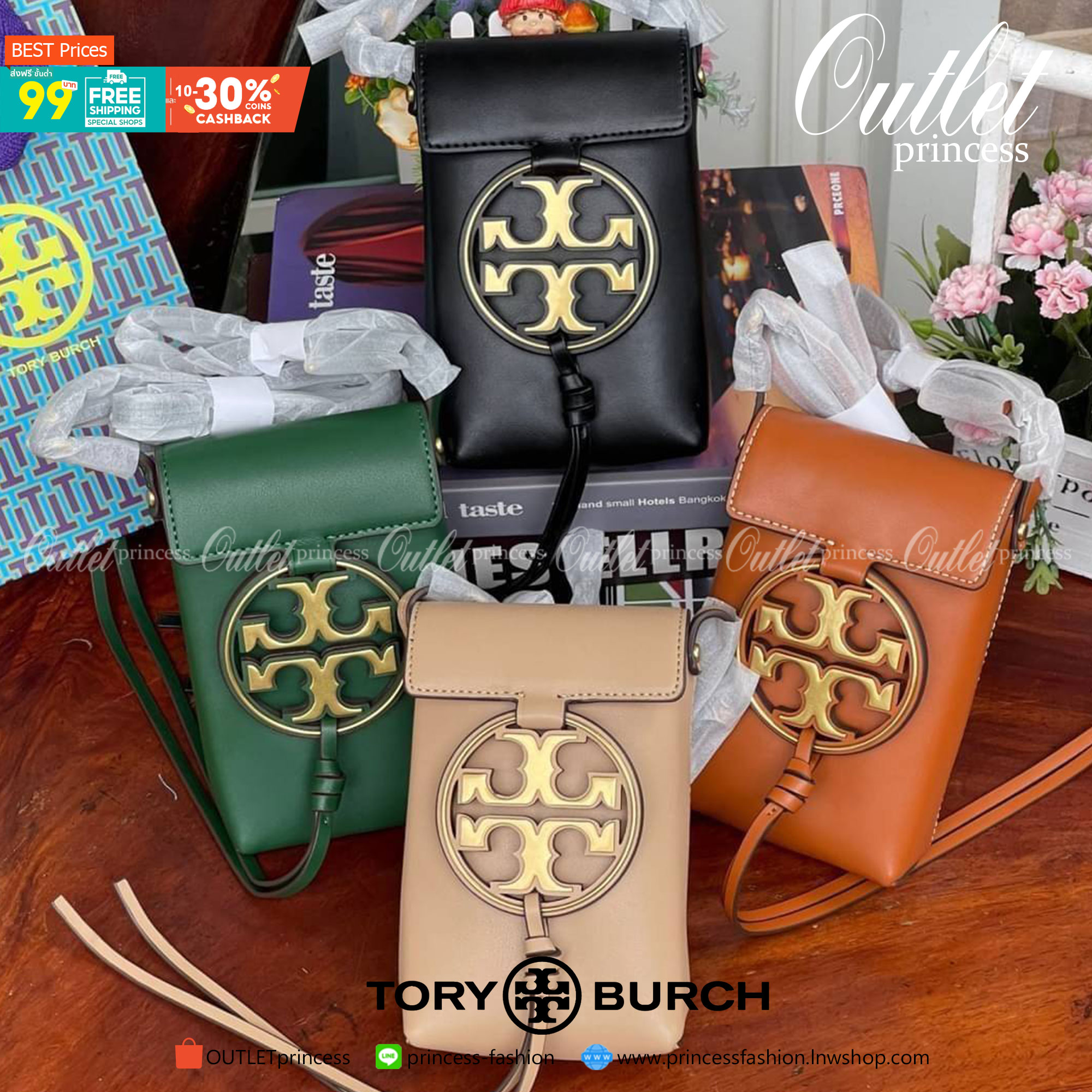 TORY BURCH MILLER METAL PHONE CROSSBODY อีกหนึ่งกระเป๋าใส่มือถือรุ่นฮิตที่เชื่อว่าหลาย ๆ คนต้องเคยเห็นผ่าน ๆ ตามาอย่างแน่นอน กับแบรนด์ Tory Burch ดีไซน์กระเป๋าทรงฝาพับแม่เหล็กใช้งานง่าย มาพร้อมดีเทล Logo แบรนด์โดดเด่นสีทองตัดกับหนังแกะสีดำ ดูหรูดูแพง! แต่