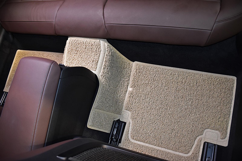 พรมไวนิลดักฝุ่นรีดขอบ BMW SERIES 3 (G20) 320d / 330i 2019 สีครีม