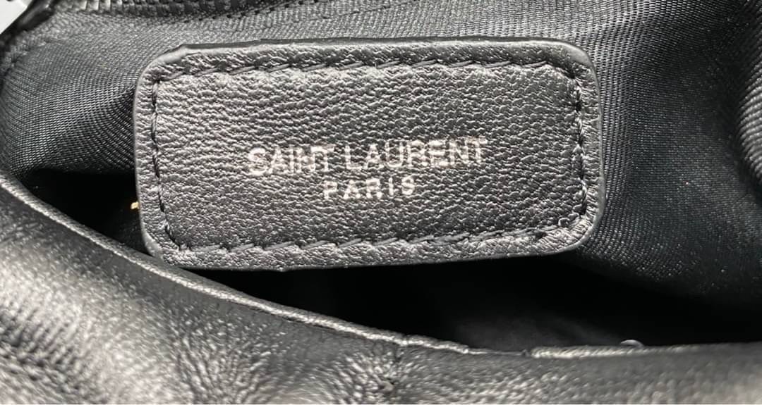 28cm YSL PUFFER SMALL CHAIN BAG IN QUILTED / Yves Saint laurent puffer small chain bag in quilted กระเป๋าสะพายรุ่นยอดนิยม ทรงสวย ใช้ได้บ่อยไม่มีเบื่อ วัสดุหนังสัมผัสนิ่มมือ ดีไซน์เรียบหรู