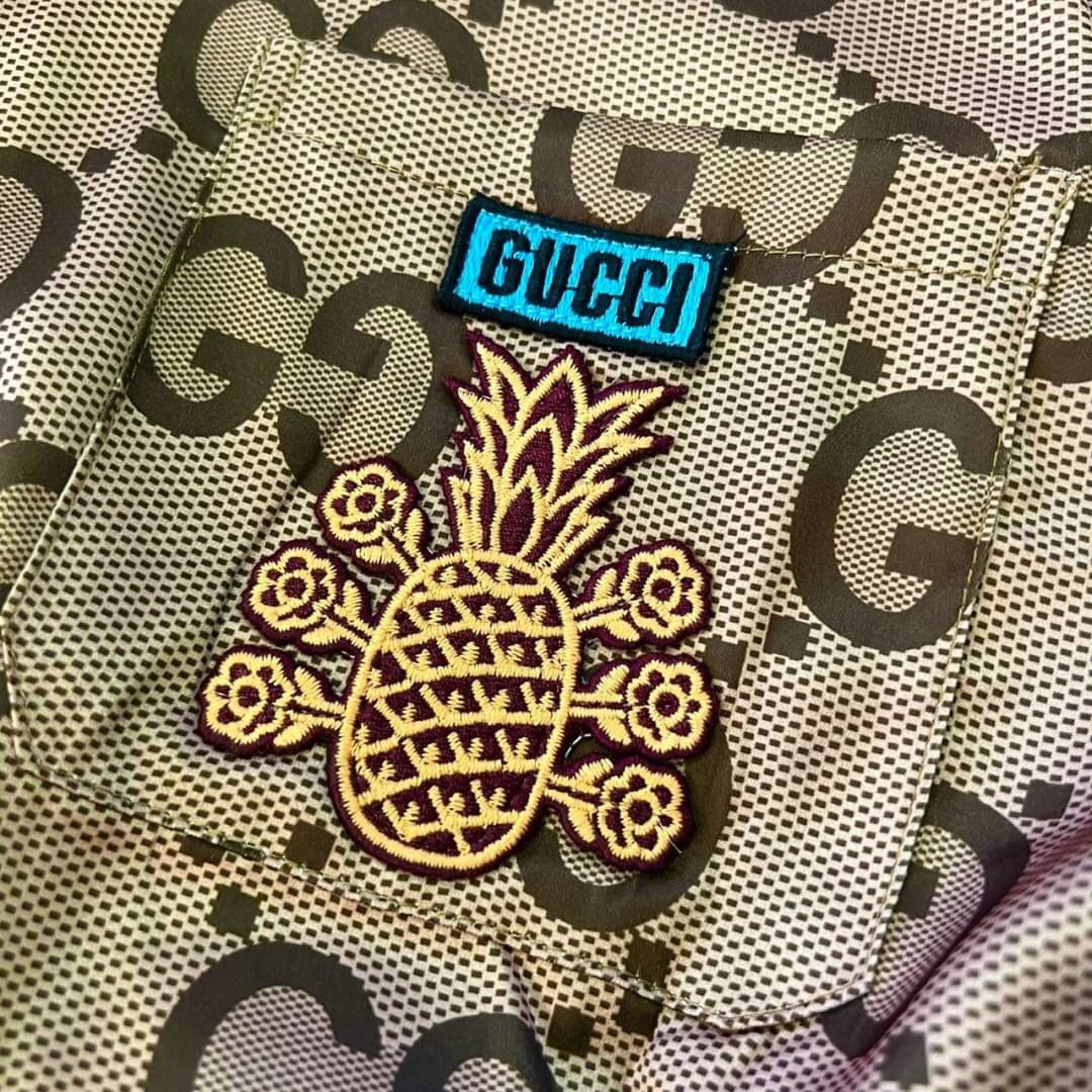 Gucci Pineapple GG canvas bowling shirt / Gucci Shirt พร้อมส่งที่ไทย ภาพสินค้าถ่ายจากงานขายจริง ใช้งานต่างประเทศได้