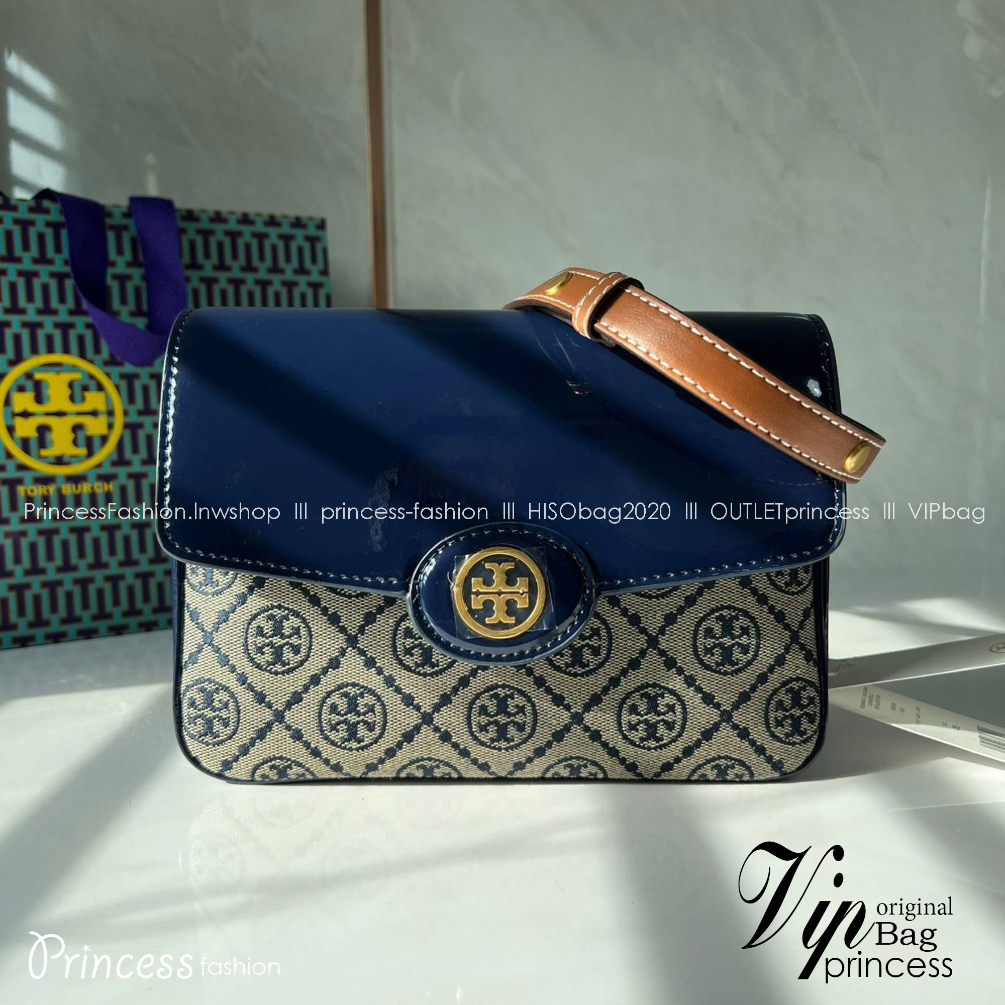 Tory Burch Robinson T Monogram Convertible Shoulder Bag กระเป๋าสะพาย เกรดท็อปออริ เกรดดีสุด สลับแท้ 1:1 ใช้ต่างประเทศได้
