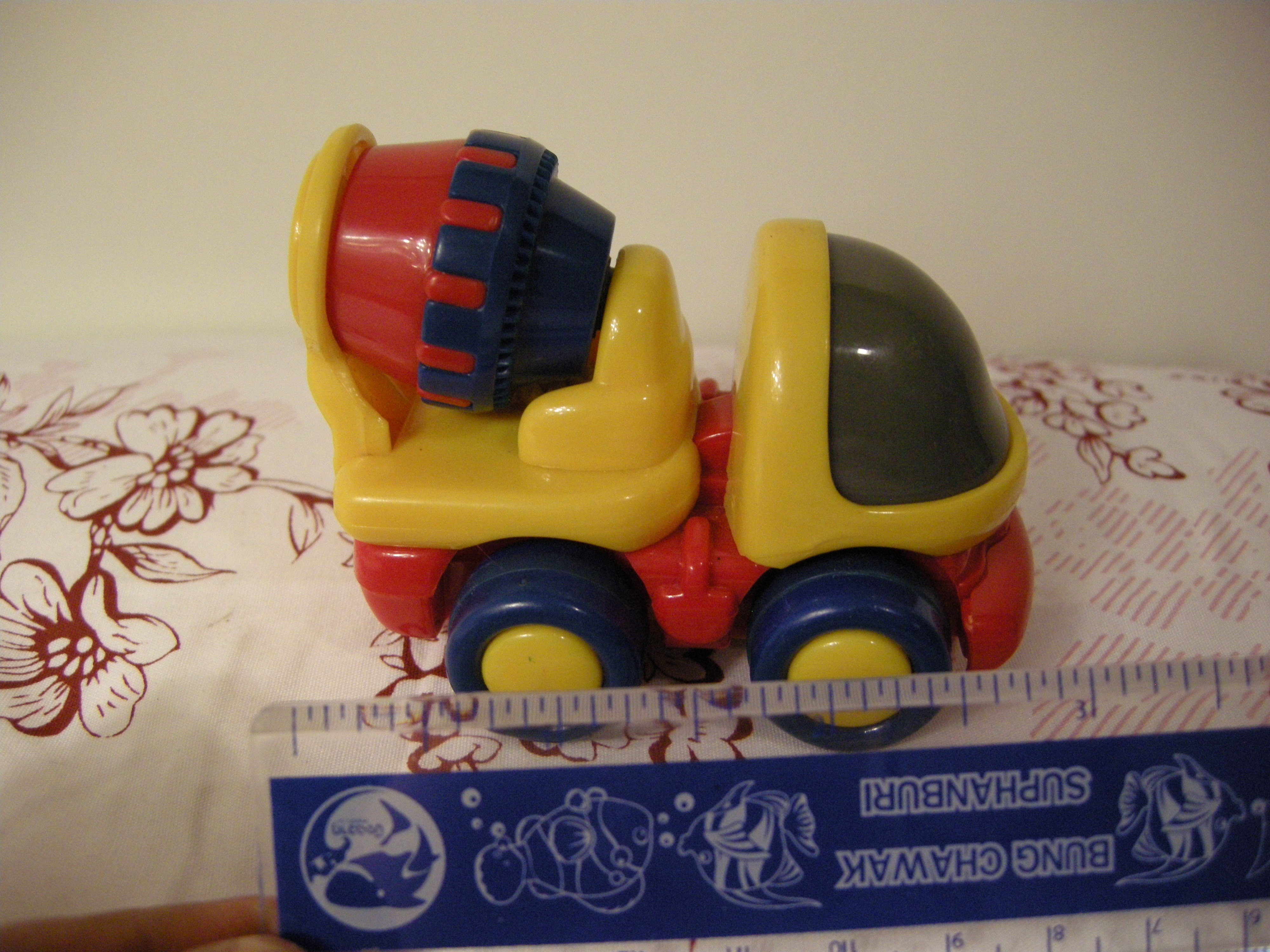 Little Tikes Cement Mixer Truck ของเล่นมือสอง