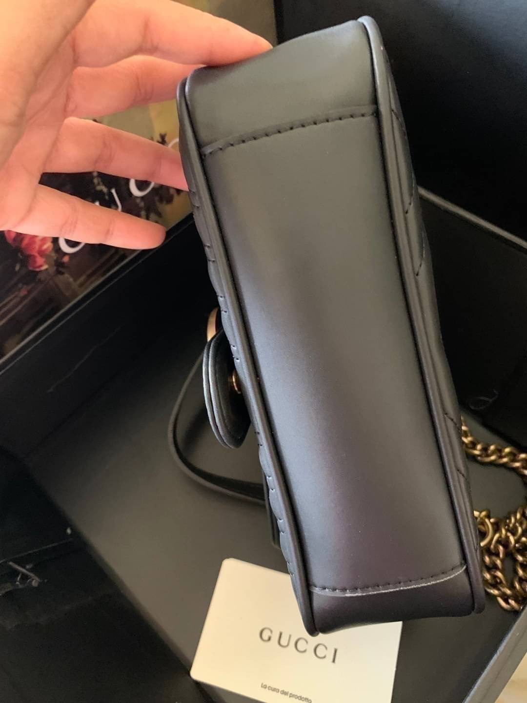 VIP 】หนังแท้ GUCCI GG Marmont matelassé mini bag 22CM พร้อมส่งที่ไทย ขนาดมินิขายดีที่สุดค่า ใบจริงสวยมากๆ สาวๆที่ได้ไป รับรองไม่ผิดหวังแน่นอน สินค้ามีมาพร้อมส่ง แนะนำห้ามพลาด ก่อนหมดจ้าา!