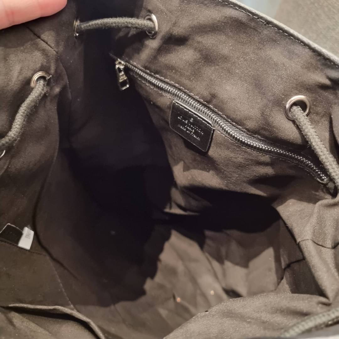 LV Christopher PM Monogram Eclipse Reverse เป้สะพายหลังใบใหญ่ LV MONOGRAM BACKPACK ที่หนุ่มๆตามหากันมากที่สุด LONG WEEKEND กระเป๋าใบใหญ่ต้องมี!! รุ่นสุดฮอต!! ด้วยรูปทรงที่คลาสสิค สไตล์เอกลักษณ์ วัสดุหนังแคนวาส ทนทาน