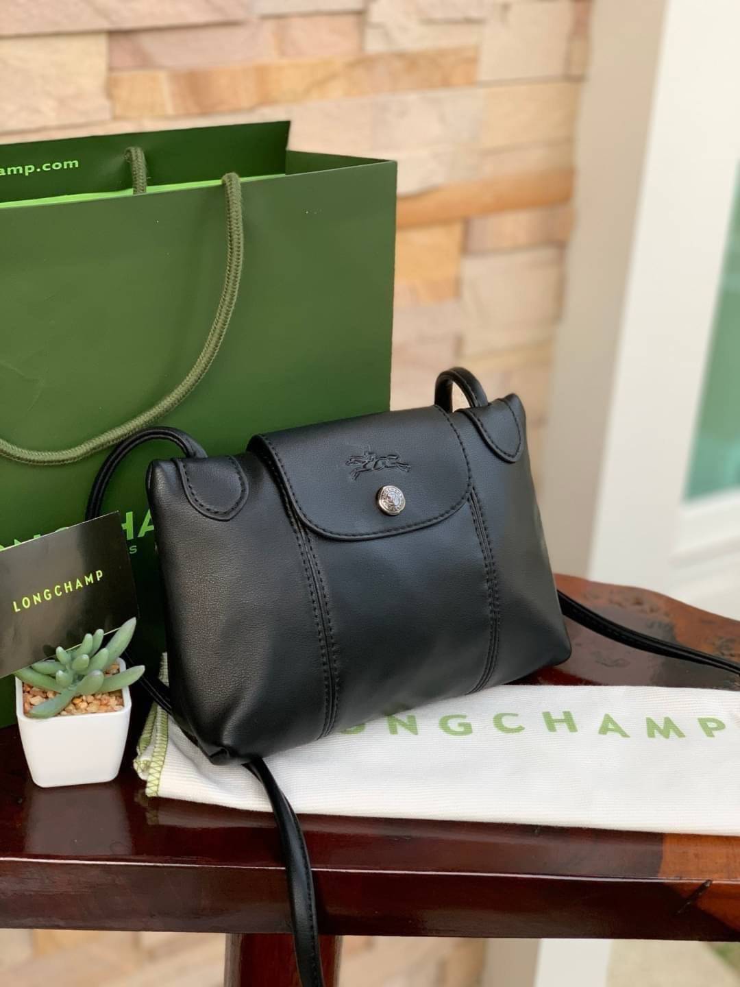 💕 Longchamp Le Pliage Cuir Crossbody Bag