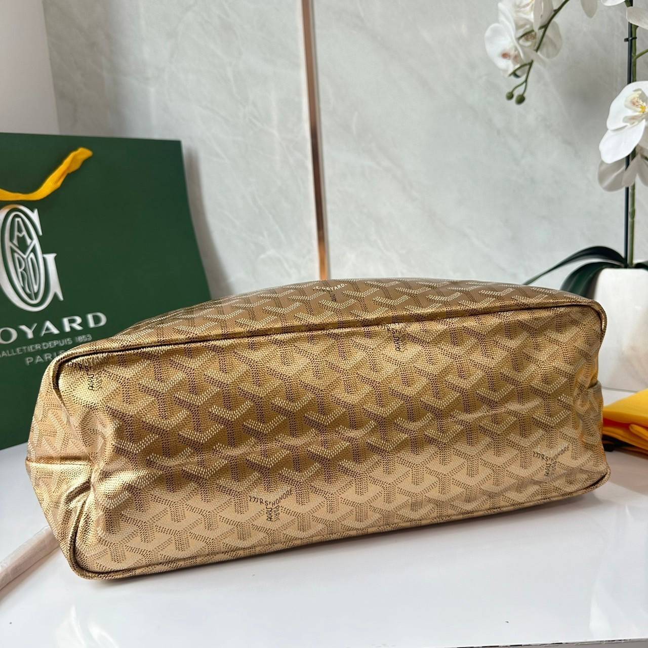 พร้อมส่ง 5 สี PM GOYARD ANJOU PM REVERSIBLE TOTE BAG / Goyard tote bag กระเป๋าทรงโท้ทใบใหญ่ เกรดไฮเอน 1:1 ใช้งานต่างประเทศได้ ภาพถ่ายจากงานขายจริง