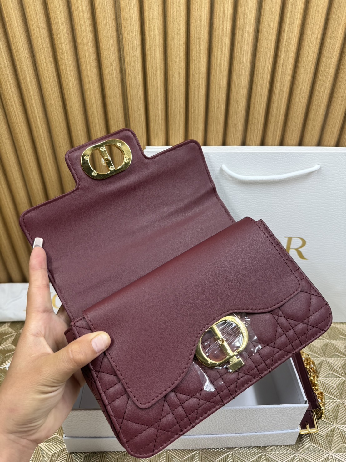 พร้อมส่ง 6 สี Small Dior Jolie Top Handle Bag 22cm กระเป๋าสะพาย เกรดออริ สลับแท้ 1:1 ใช้ต่างประเทศได้