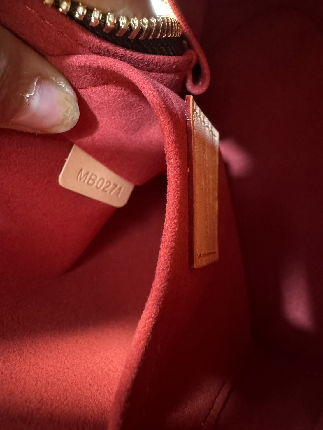 LV Alma Backpack Monogram Canvas กระเป๋าสะพายเป้ลายโมโนแกรม เกรดออริ ท็อป 1:1 เกรดแคนวาสแท้อย่างดี ลายคมชัด ใช้งานต่างประเทศได้