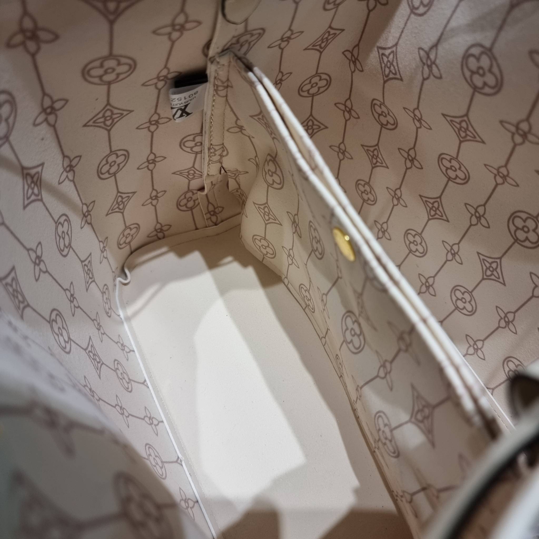 LV Neonoe MM Damier Azur New Spring Collection - Nautical อีกหนึ่งรุ่นท็อปฮิต กับดีไซน์ใหม่ต้อนรับฤดูร้อน กับกระเป๋าสะพายทรงบัคเก็ตใบใหญ่