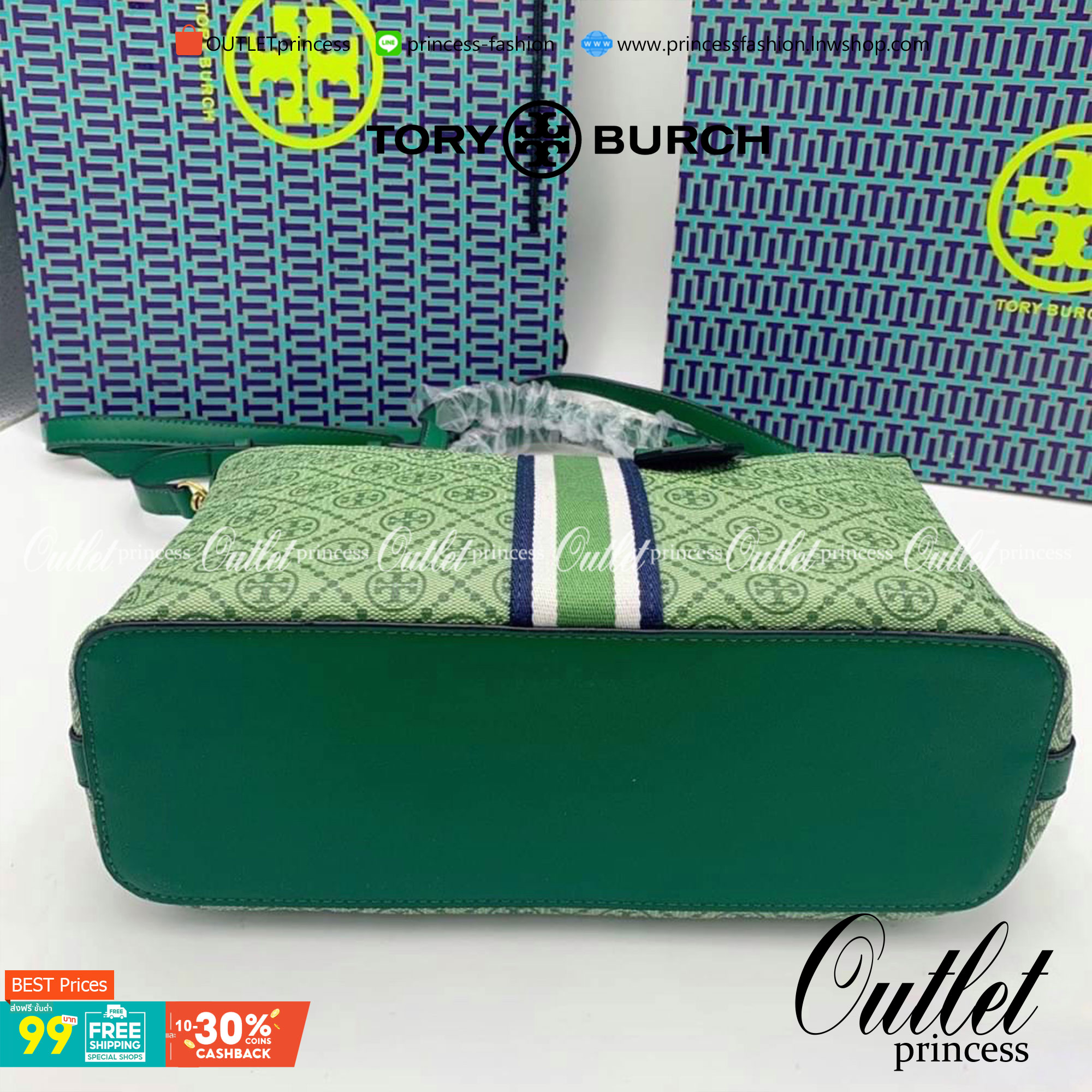 TORY BURCH TOTE BAG กระเป๋าสะพายไหล่ทรงชอปปิ้ง รุ่นขายดีอันดับ1 ของแบรนด์นี้นะคะ ทรงคลาสสิค ฮิตตลอดกาล ทรงสวยขนาดกำลังดี ตัวกระเป๋า วัสดุหนัง Pu ด้านหน้าติดโลโก้แบรนด์ /ประดับด้วยพวงกุญแจหนัง ตัดแถบแนวเส้นตรงวัสดุผ้าแคนวาส เปิดปิดด้วยซิปรูด ภายในช่องหลัก 