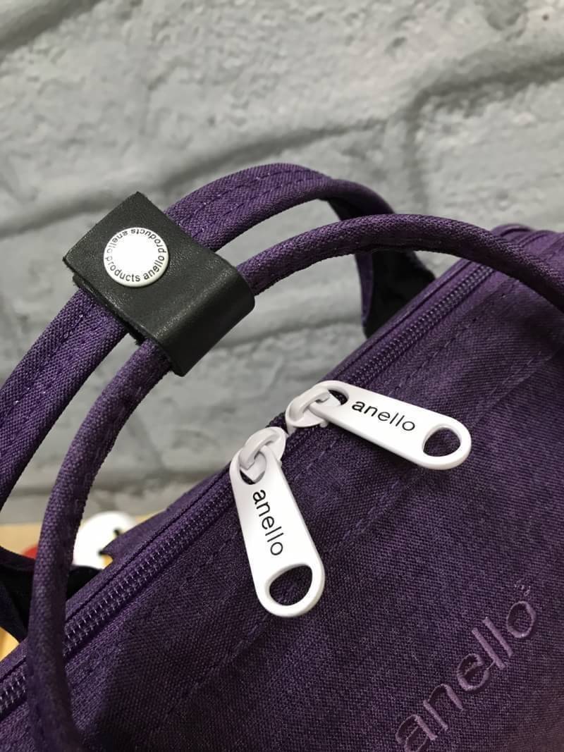 Anello Mottled Polyester Mini Backpack เป้แบรนด์ดังแห่งปี วัสดุ poleyester canvas เนื้อผ้าเรียบหรู และทันสมัย ดีเทลคล้ายรุ่น original ต่างตรงที่ด้านหน้าเป็นงานปักโลโก้สวยงาม และหัวซิป สกรีนโลโก้แบรนด์สีสันเข้ากับตัวกระเป๋า รุ่นชน shop มีหลากสีให้เลือกสรรค