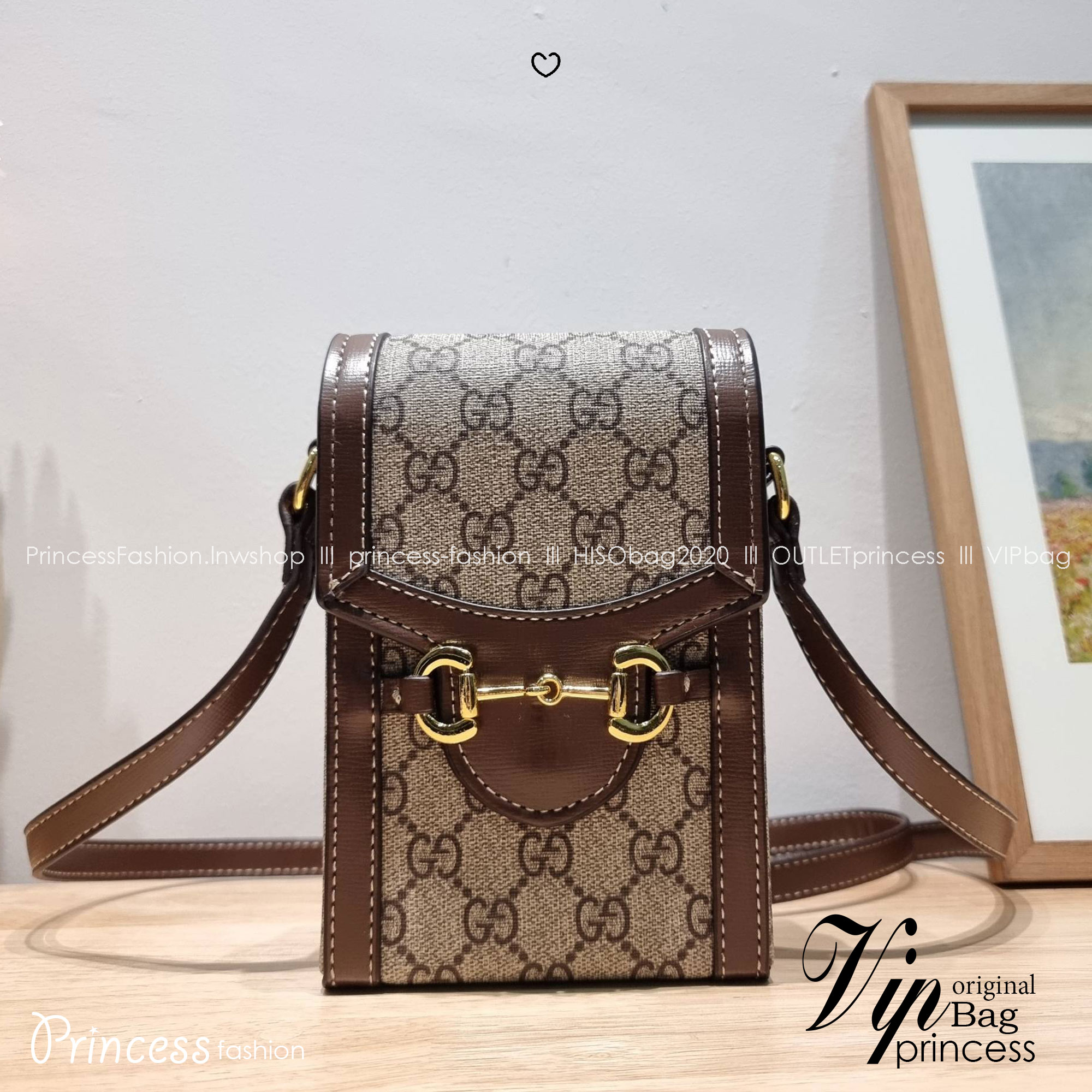 Gucci Horsebit 1955 mini bag / Gucci Phone Bag กระเป๋าไซส์มินิน่ารัก ใส่โทรศัพท์ได้คูลๆ