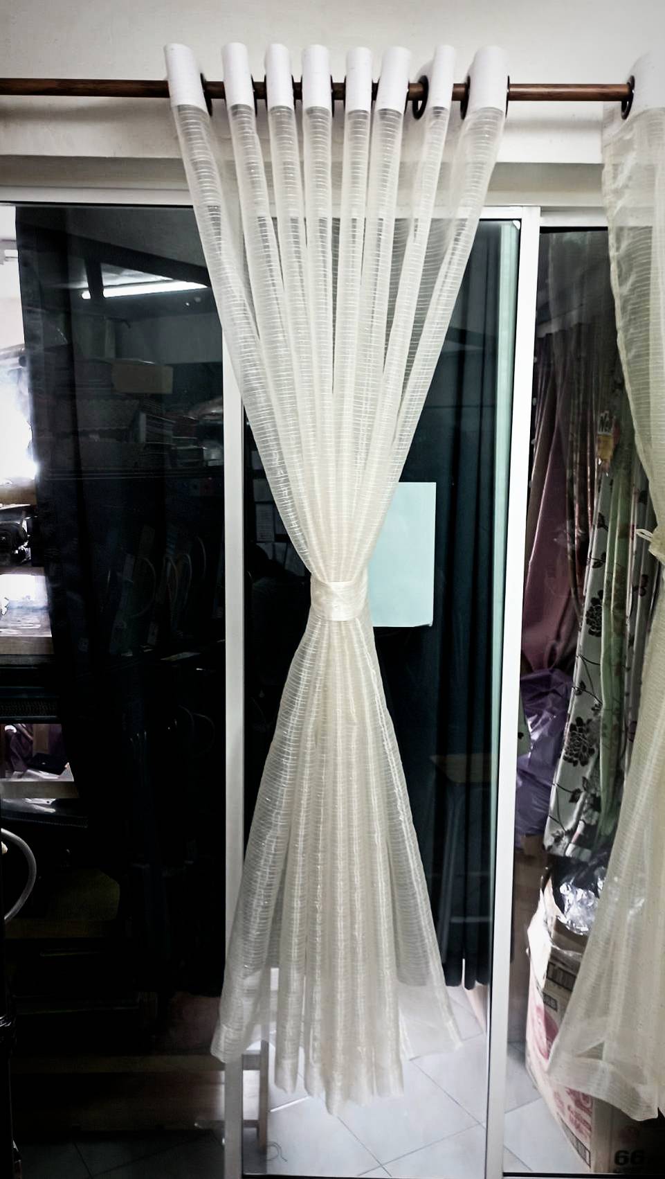 ผ้าม่านโปร่งก.270*ส.150ซม./ผืน ผ้าม่านสำเร็จรูป รุ่นแพมตินั่ม ผ้าโปร่งแก้วเส้นสีเงิน