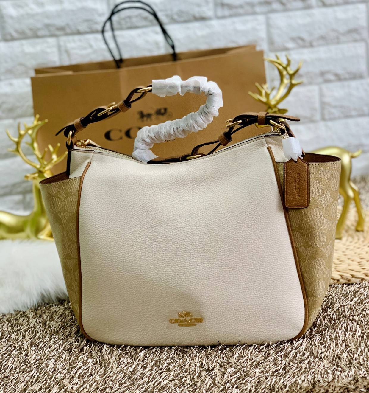 สินค้าออกใหม่ พร้อมคอลเลคชั่นสีใหม่ล่าสุดค่ะ! COACH RORI SHOULDER BAG ((C2855)) พร้อมส่งที่ไทย สวยก่อนใครแน่นอนค่ะ! กระเป๋าสะพายไหล่ หนังแท้ชั้นดีที่สุด หนังนิ่ม ทรงสวย หลงรักแน่นอนค่ะ😘