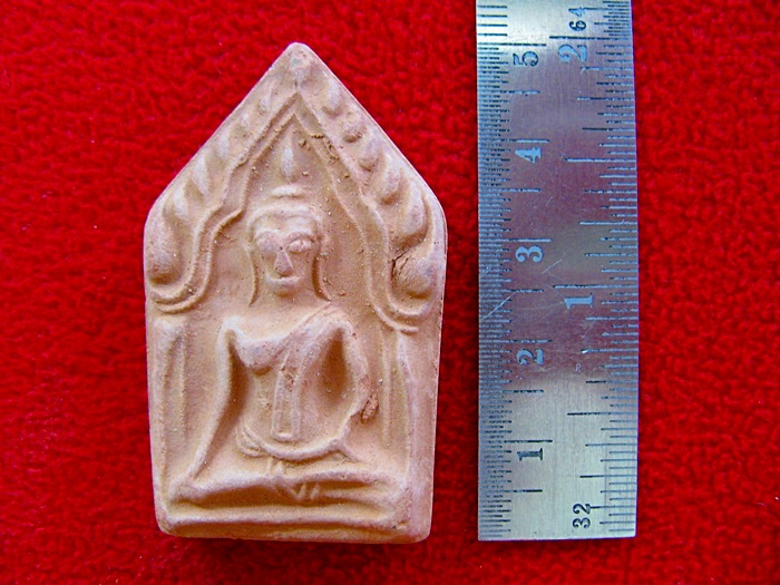 สินค้าหมดค่ะ พระขุนแผนห้าเหลี่ยมพิมพ์ใหญ่เนื้อดิน หลวงปู่นาม ปี2553 วัดน้อยชมภู่ พร้อมรูปภาพหลวงปู่นามค่ะ